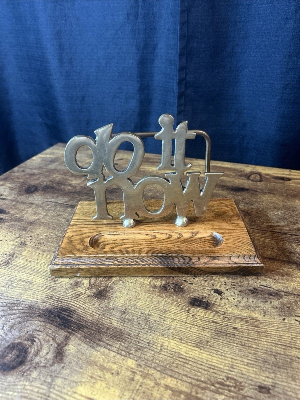 Desk “Do it Now” Letter Paper File Organizer Caddy Valet W/ Wood Base Vtg Retro