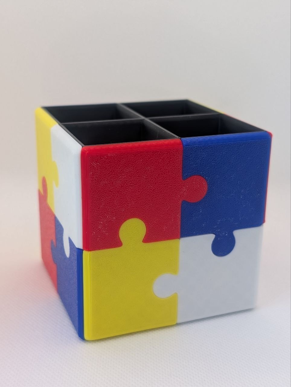 Fun Pen Holder / Stationery Organiser – Great for Kids & Teacher Gift
