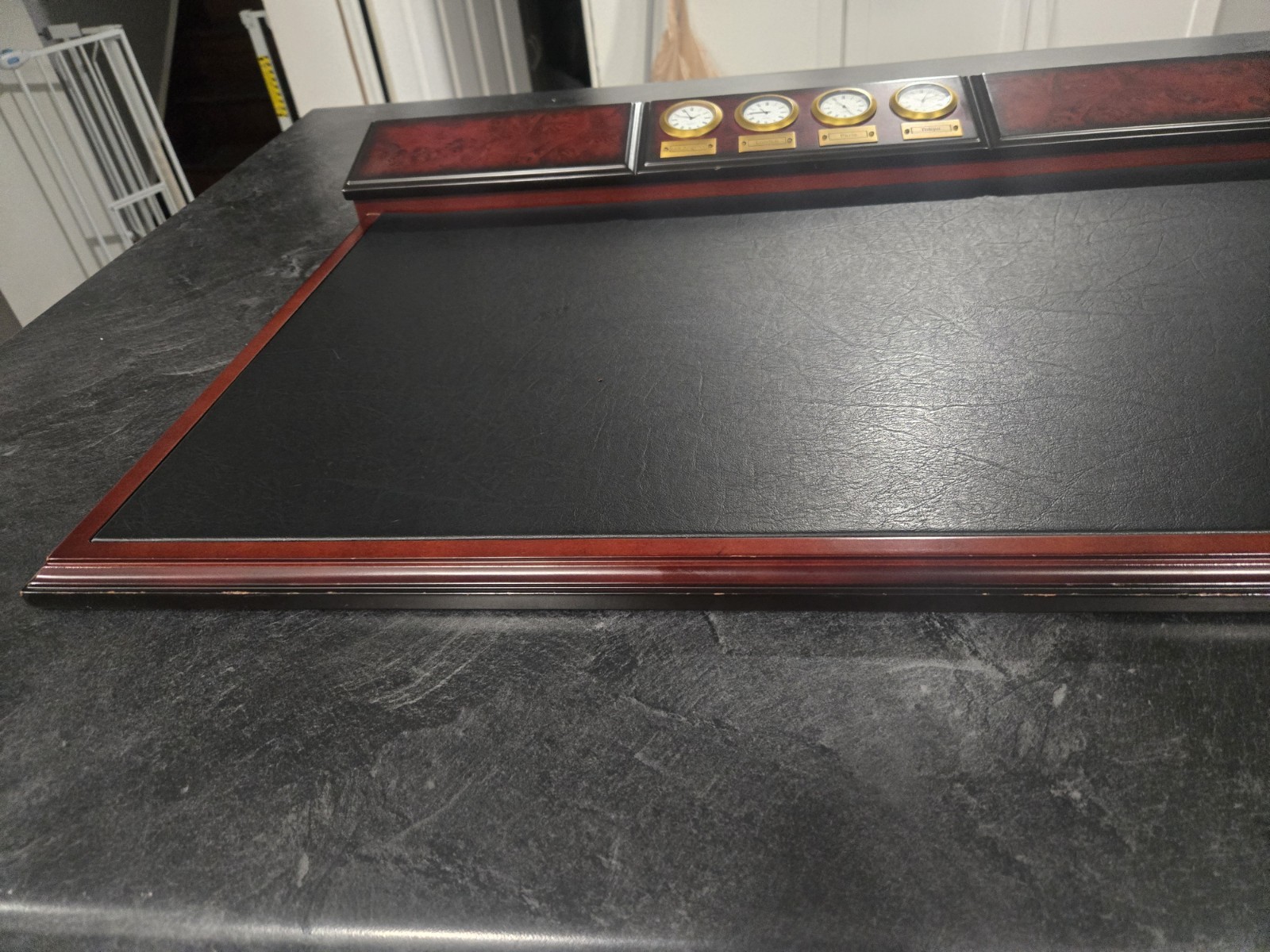 Rare Vtg Bombay Company Leather & Wood Executive Desk World 4 Clock Pad Blotter
