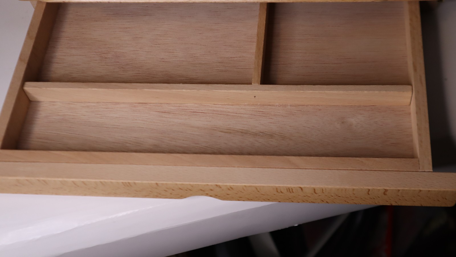 Wooden Adjustable Tabletop Easel with Drawer Adjustable and Transportable 10×13