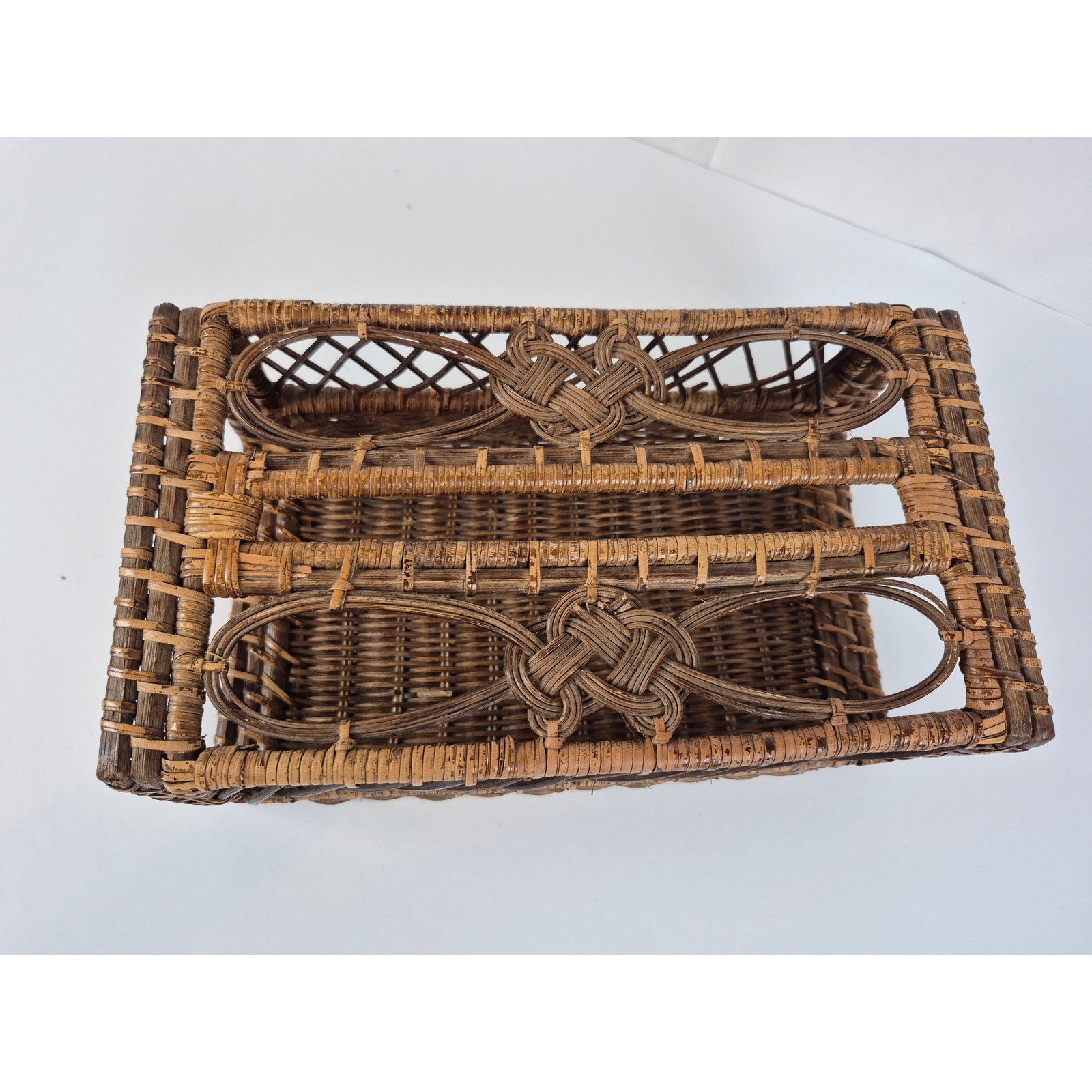 Vintage Wicker Rattan Tissue Box Cover Boho Coastal Bathroom Decor Holder Tiki