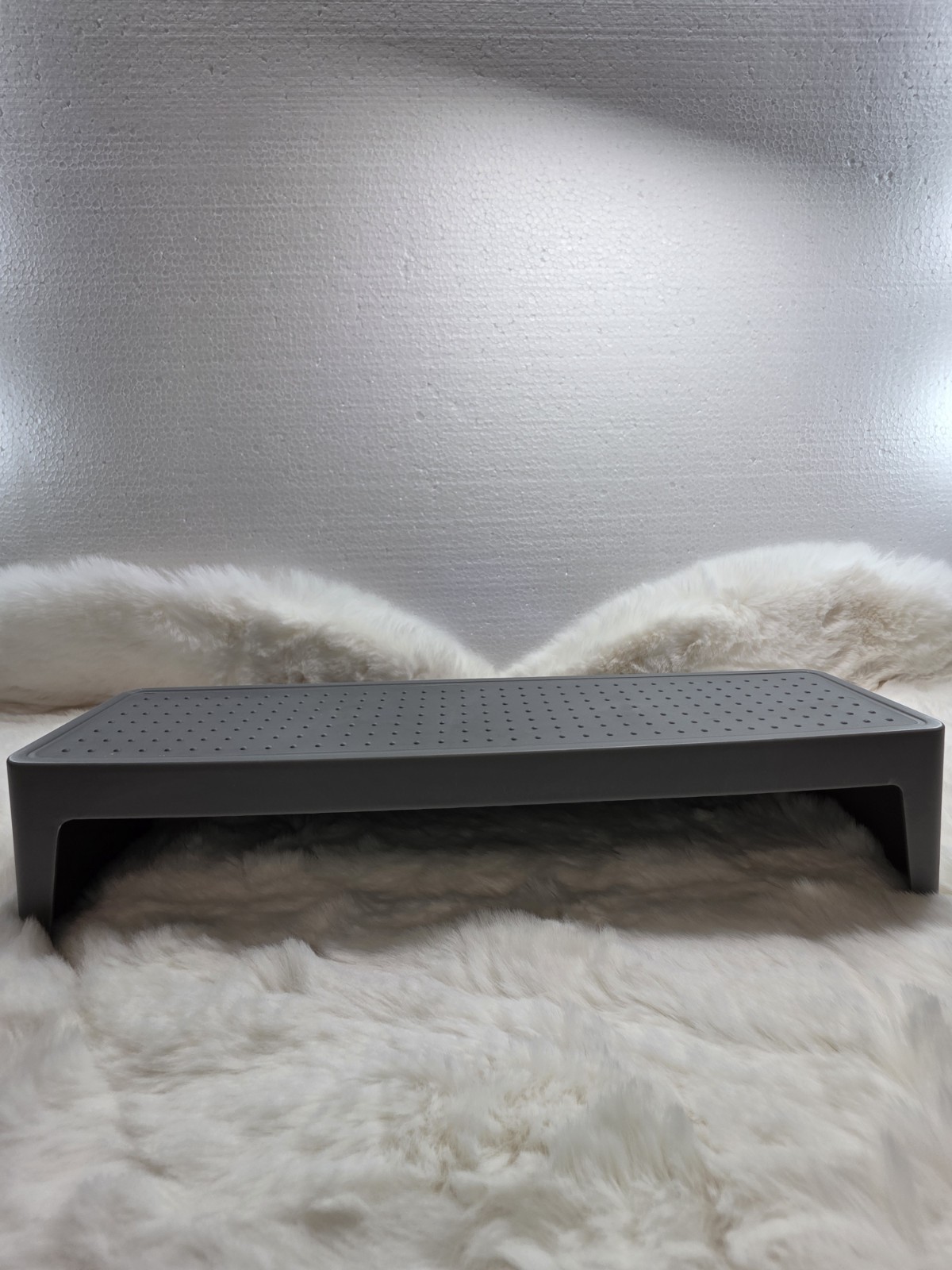 edge. 3 Tier Non-Skid Shelf Organizer Desktop Organizer, Gray Plastic