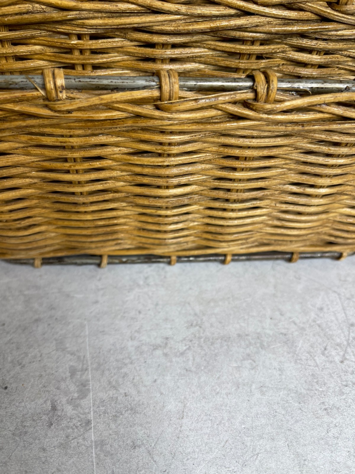 Vintage Wicker Mail Organizer Desk Letter Pen Makeup Brush Utensil Holder Vanity