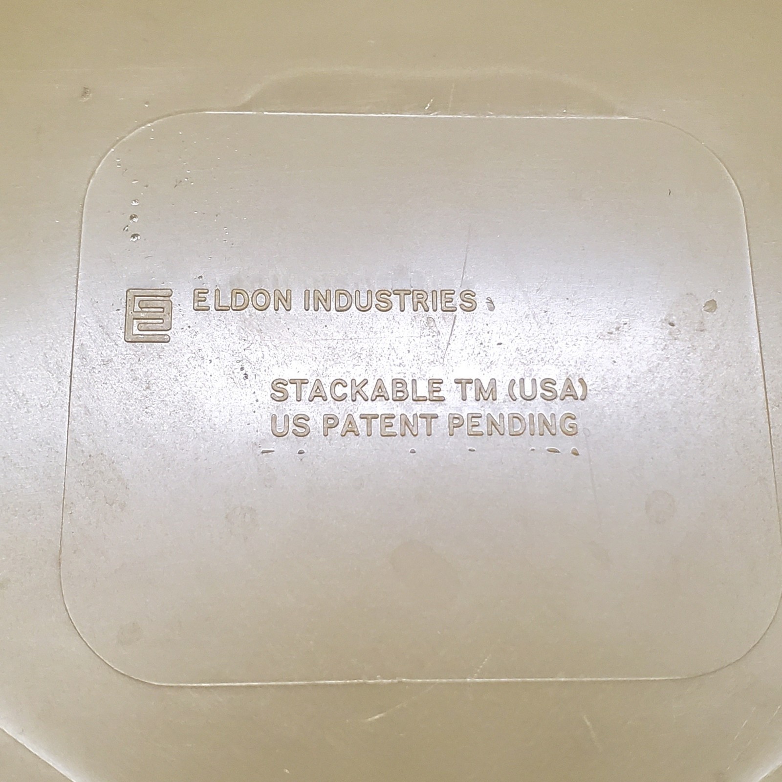 Vintage Eldon Industries Beige Stackable Letter File Trays Lot of 4 Model 1600-0
