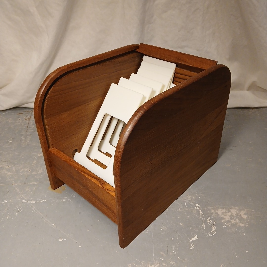 VTG AAA El Toro California Teak Roll-Top Floppy Disc CD Storage 9.5L 6.5W 7.5T