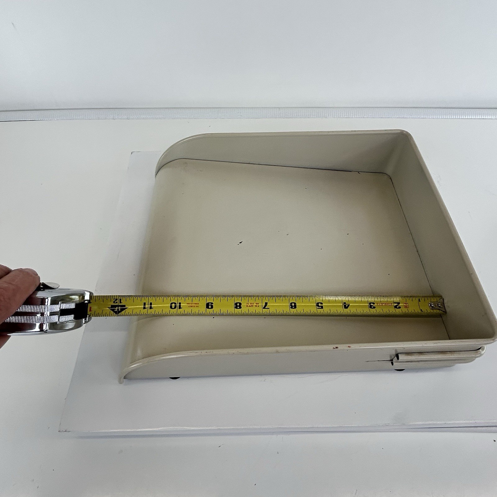 Globe Wernicke GW Systems Steel Paper Tray Desk Organizer file Mid Century Tan