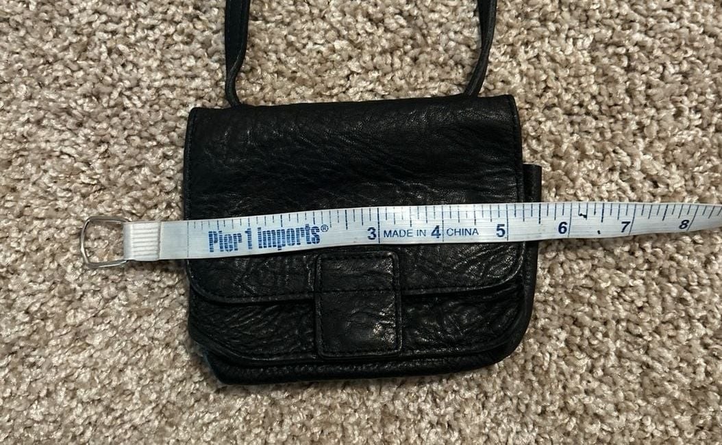 J Crew Black Leather Mini Crossbody Bag 5 ” H x 6″ W x 3.5″ D