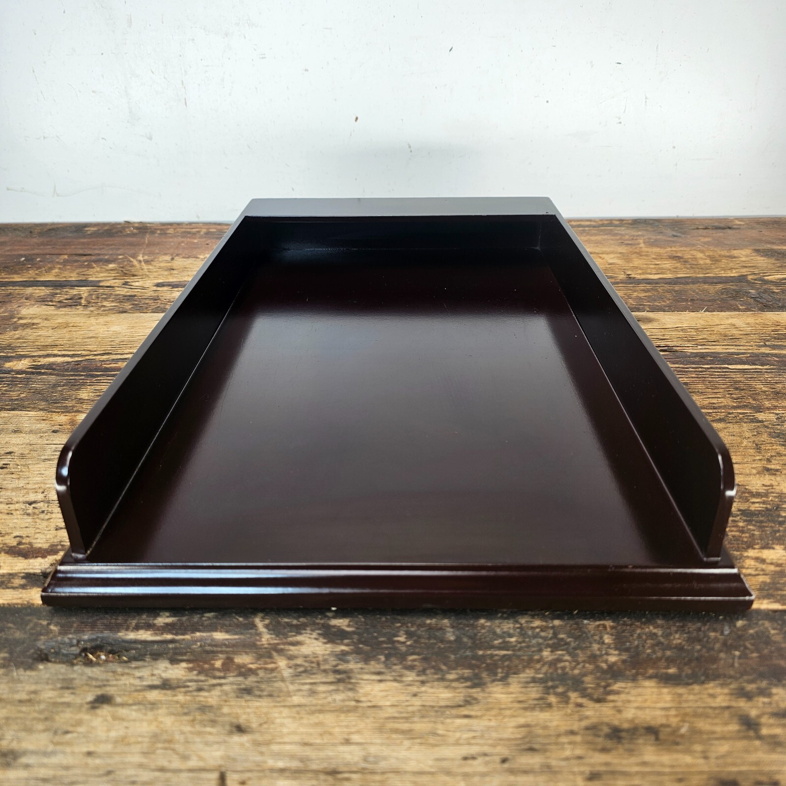 Premium Wooden Display Tray – Dark Mahogany Finish 15.75″L × 10.25″W × 2.25″H