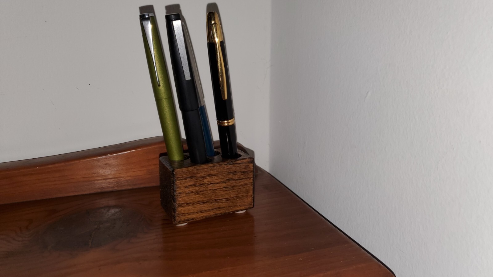 Wood 4 Pen Holder, Walnut Color