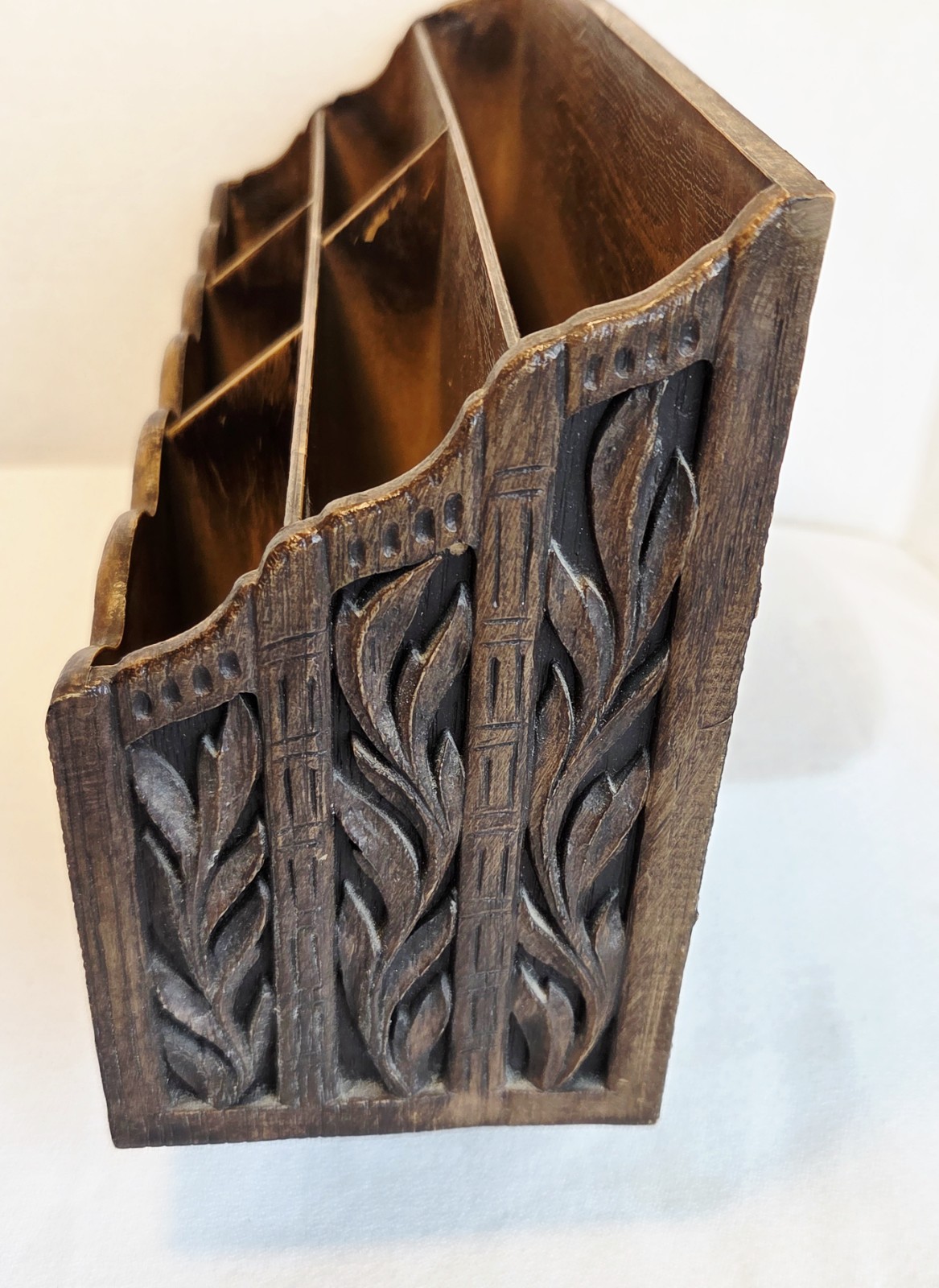 Lerner Desk Top Letter Mail File Holder Organizer Faux Wood ornate USA Vintage
