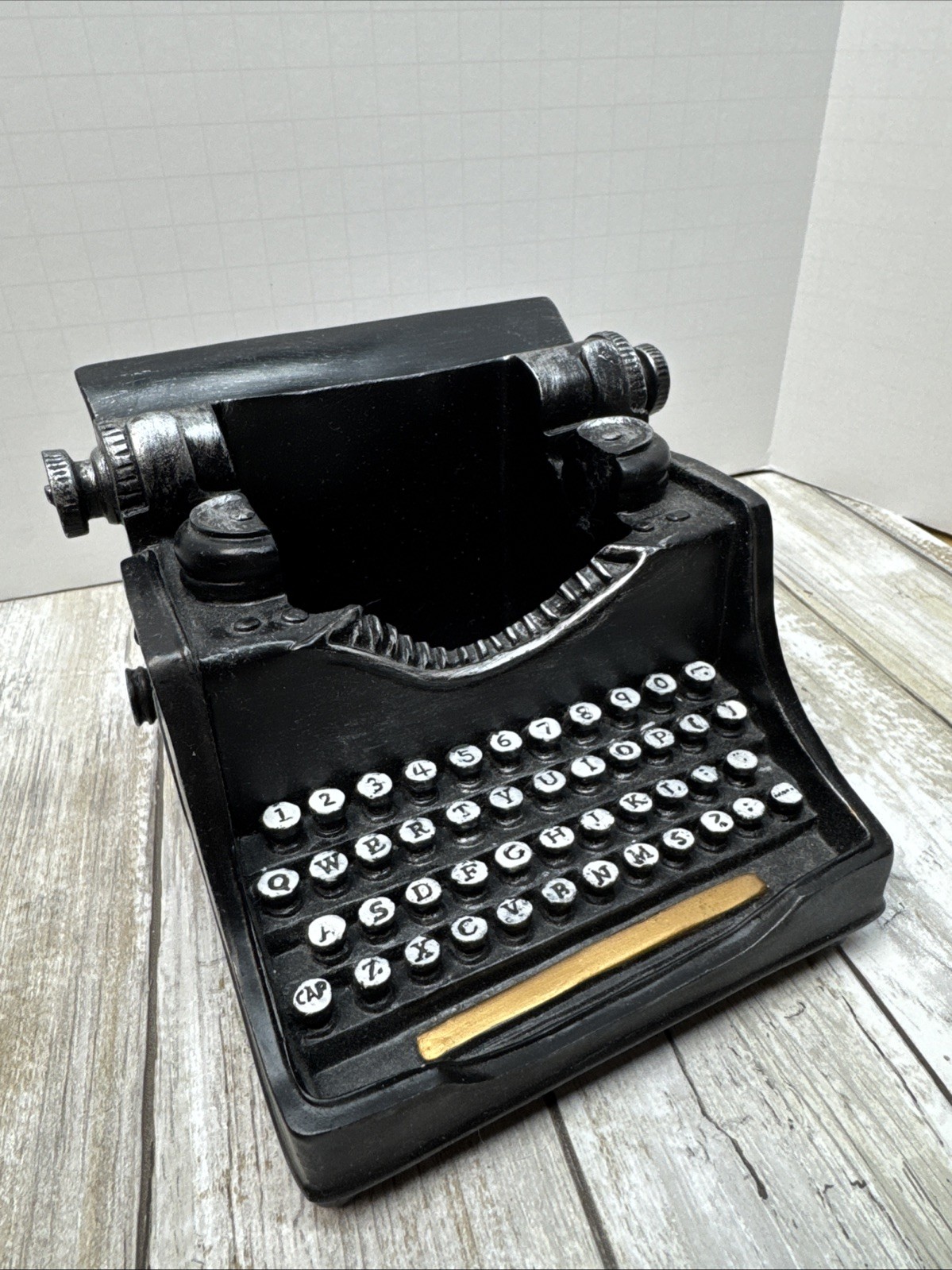 Decorative Typewriter Retro Pencil Holder Desk Office Decor Remote Holder Gift