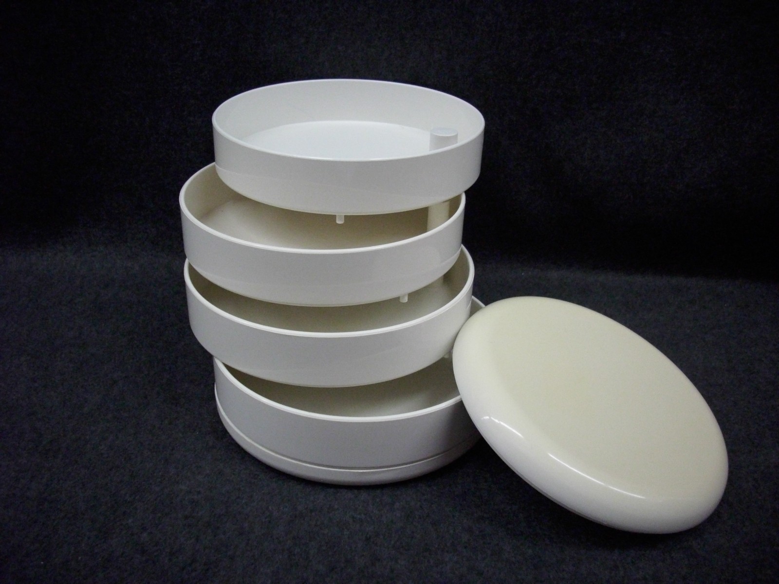 Vintage InterDesign White Swivel Office Desk Organizer Plastic Box Holder