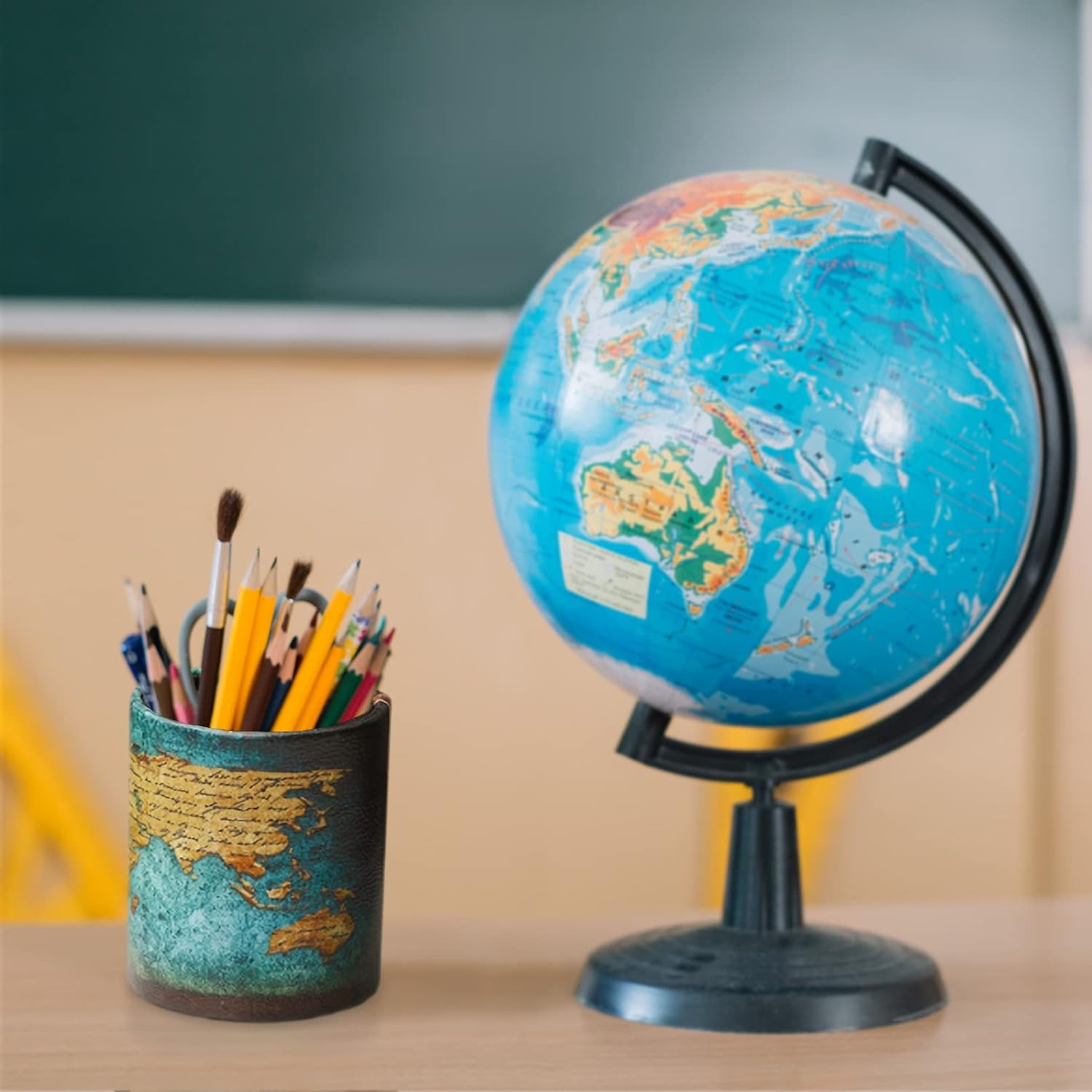 Dreamseden Vintage Pen Pencil Holder Cup Retro Pattern Desk Organizer for Home O