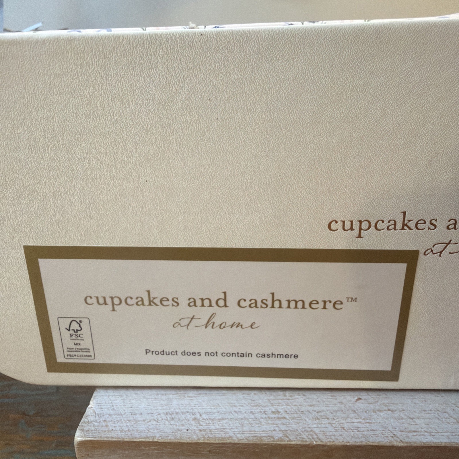Cupcakes And Cashmere At Home Pink/Blue Bow 3 Compartment Desk Organizer. New.