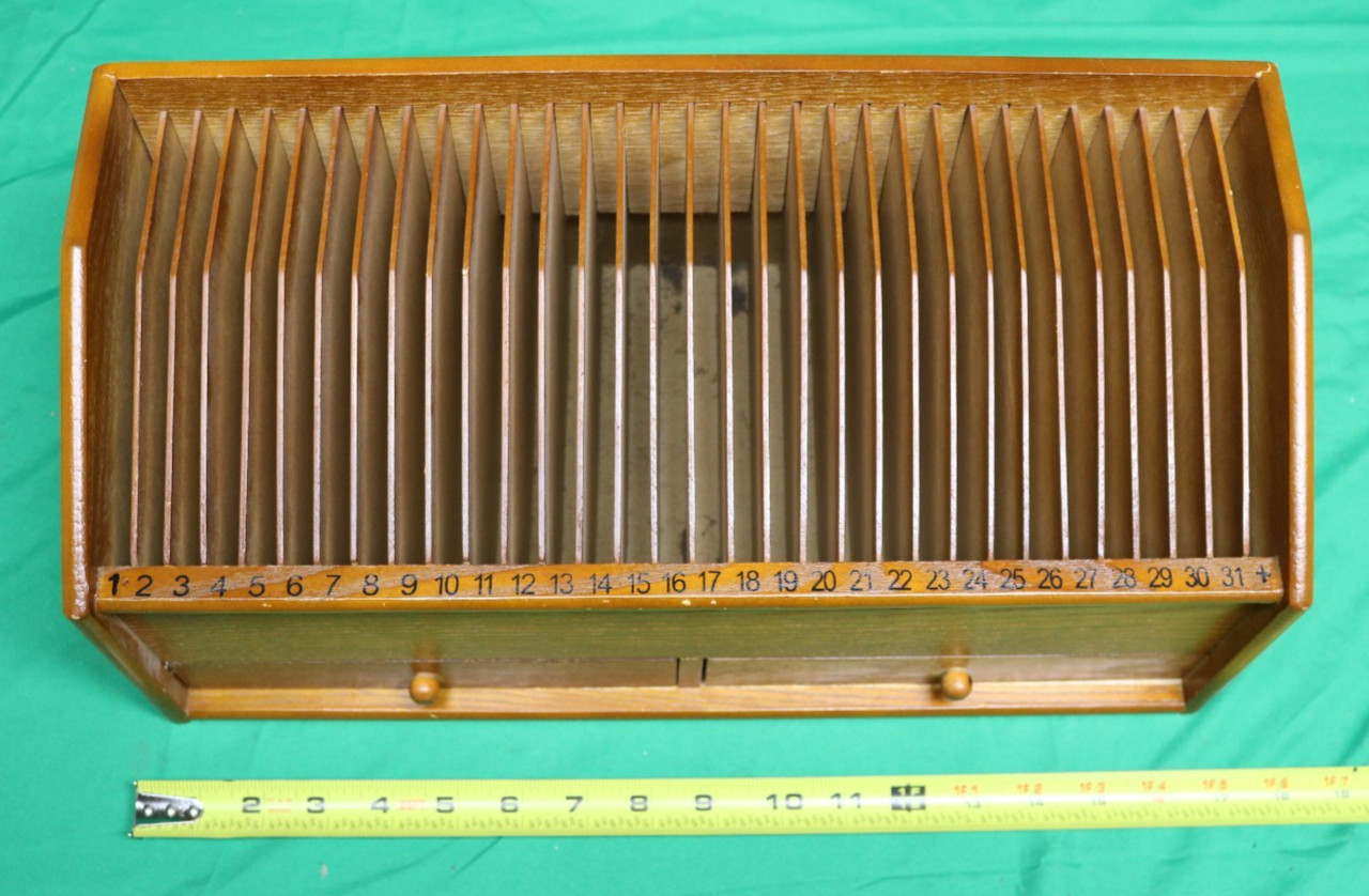 VTG 31 Day Wooden Monthly Bill Letter Mail Sorter Organizer Desk Top w/Drawers