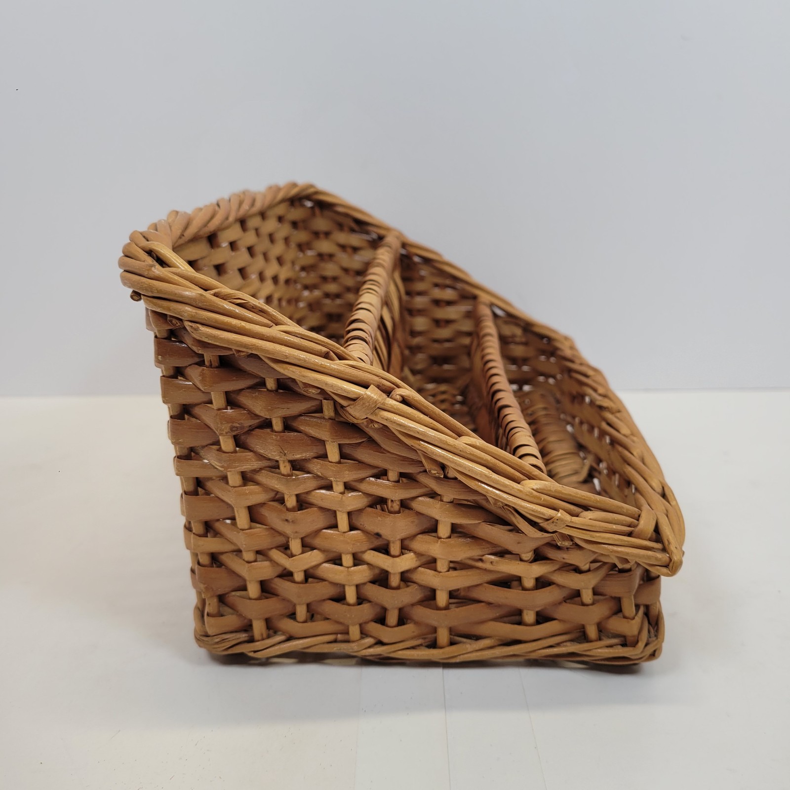 VTG 3 Compartment Wicker Desk Organizer 1829S25