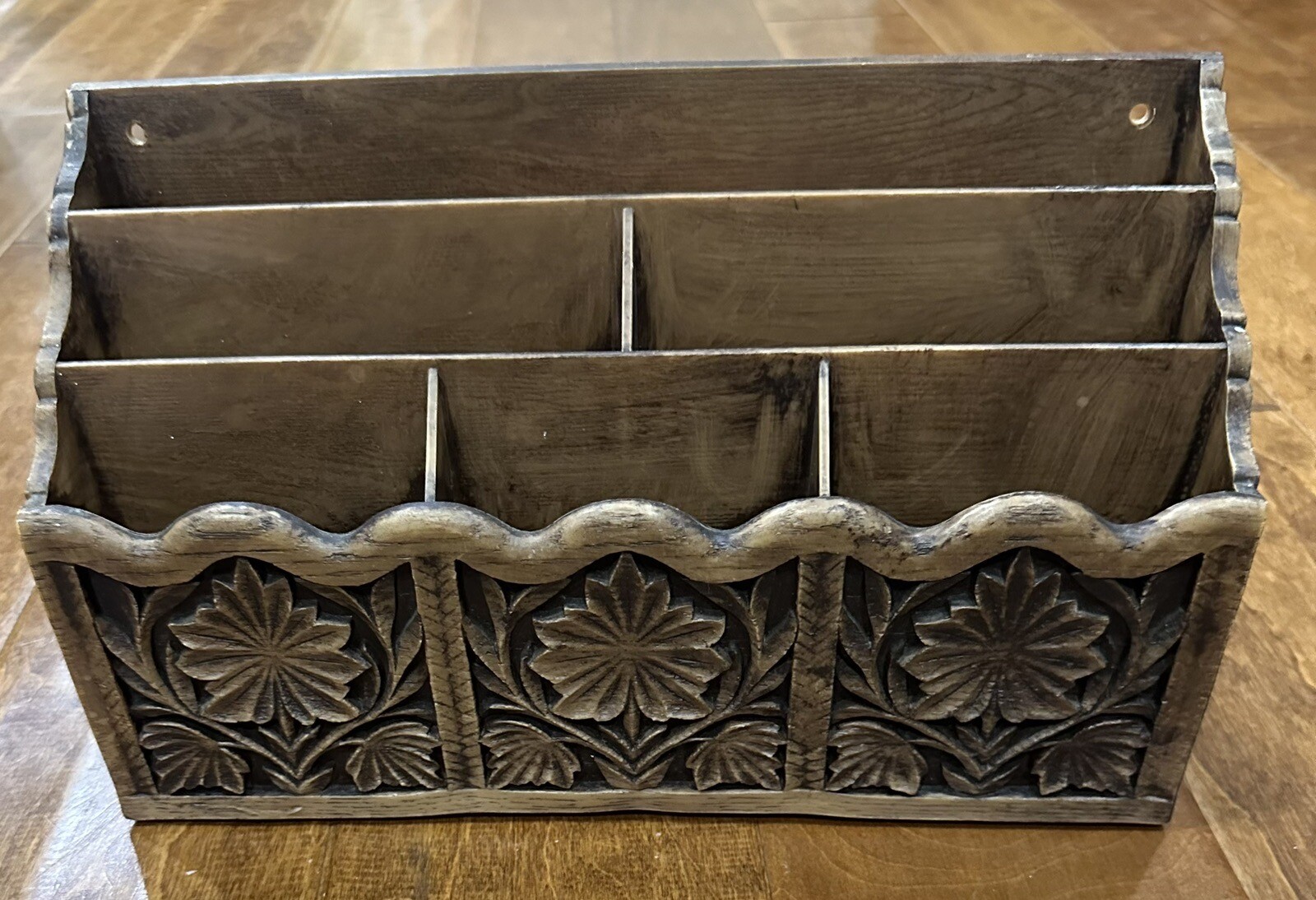 Lerner Desk/Wall Organizer Faux Wood 3 Tiers 6 Slots