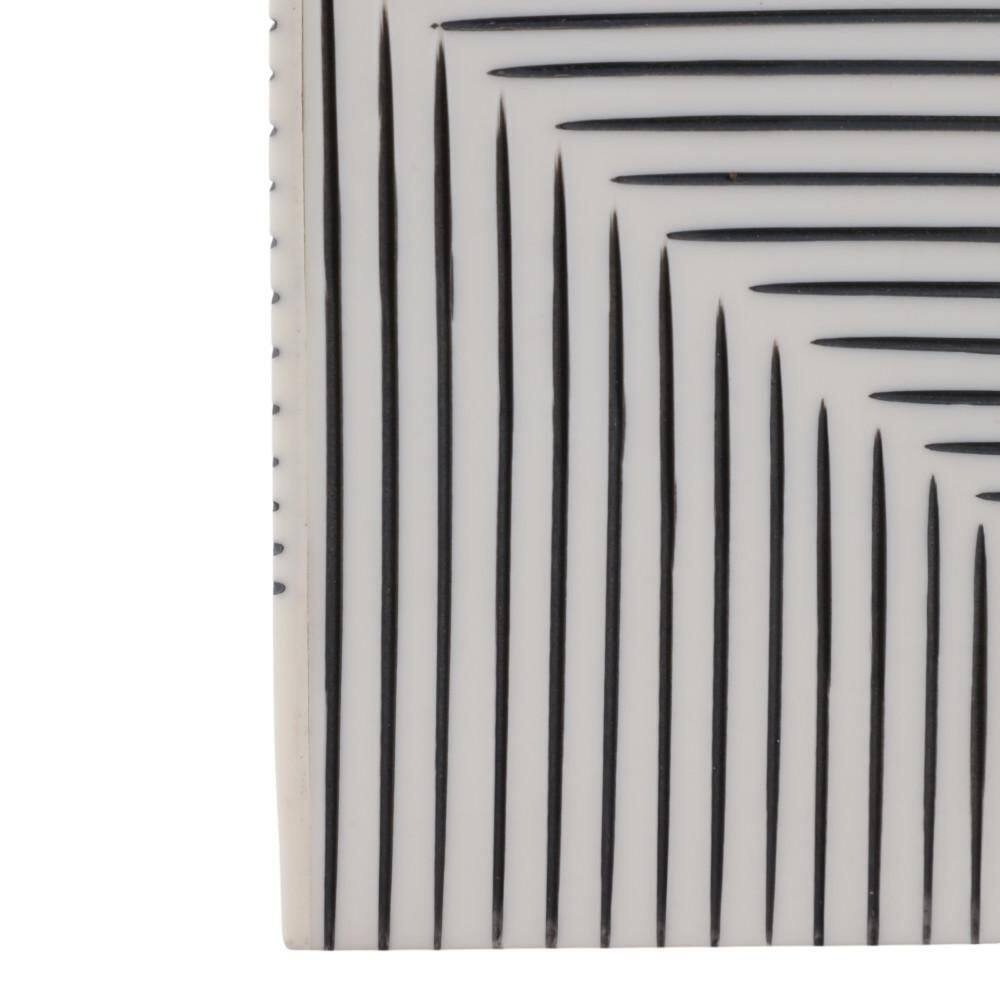Black/White 4 In. X 3 In. Resin Square Ridged Lines Pencil Cup