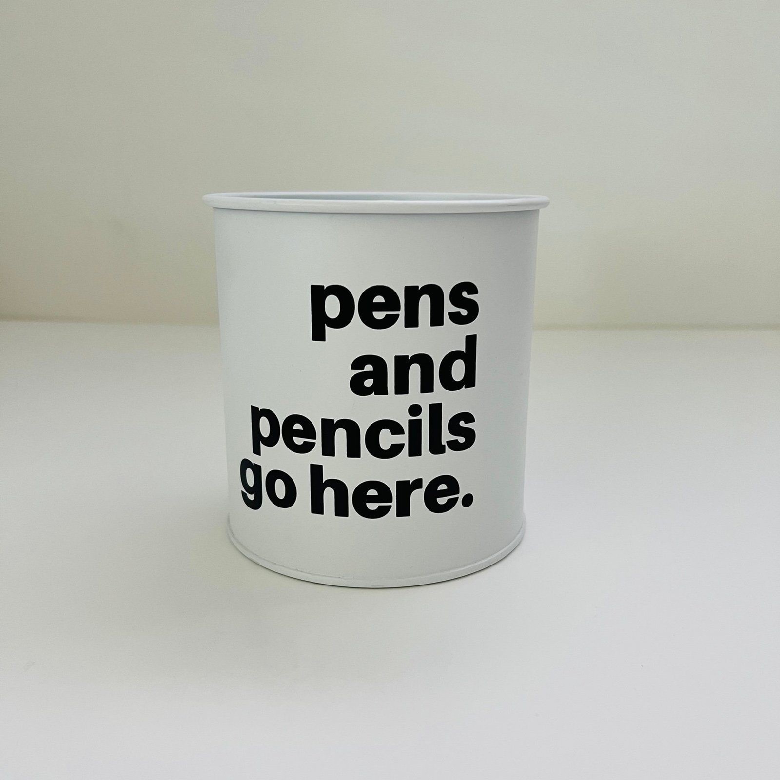 ROBELY White Black Pens And Pencils Go Here Metal Desk Organizer