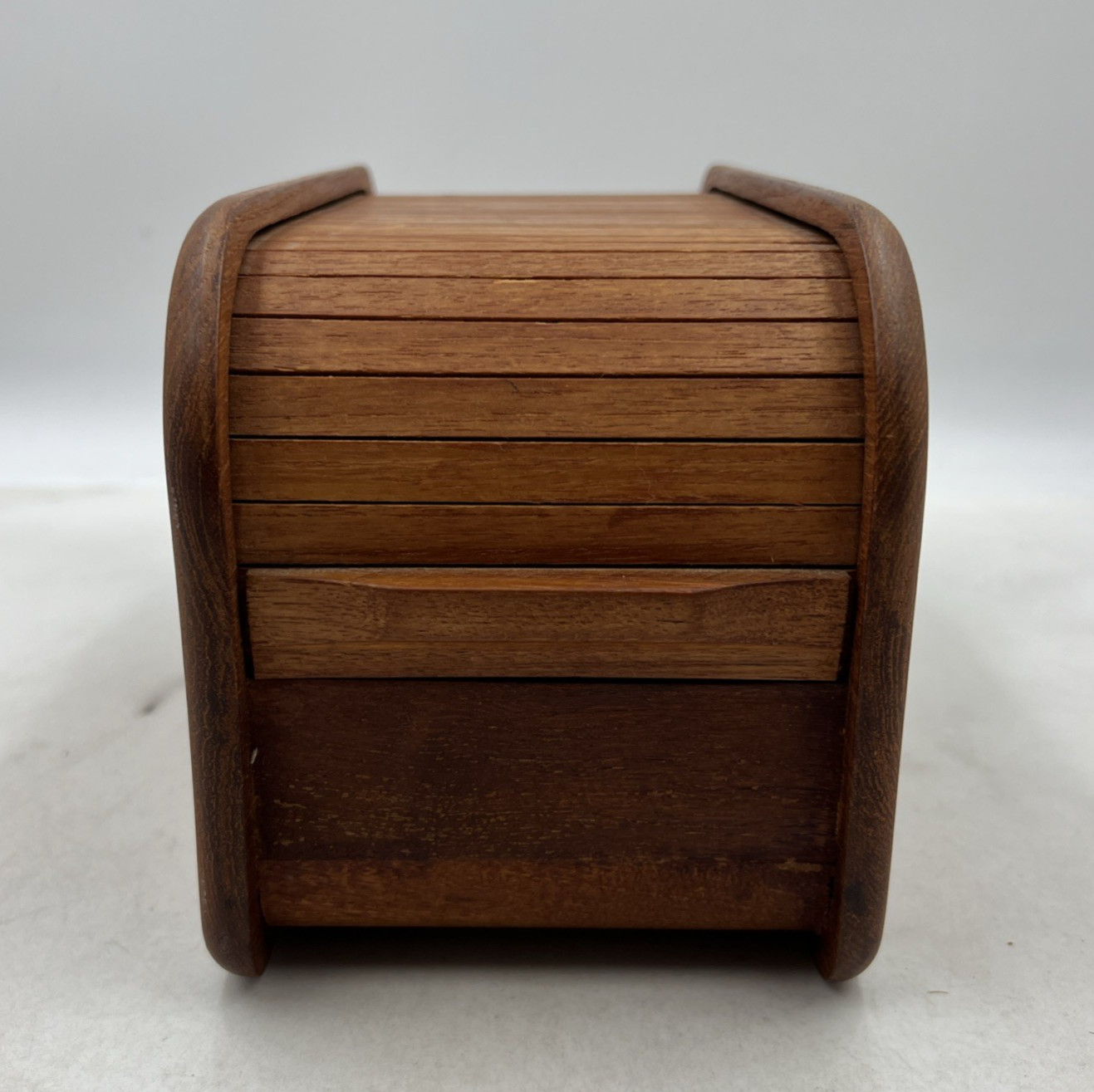 Vtg KALMAR Designs Teak Tambour Roll Top Disk Cassette Storage Box 10.5”x5”x6”