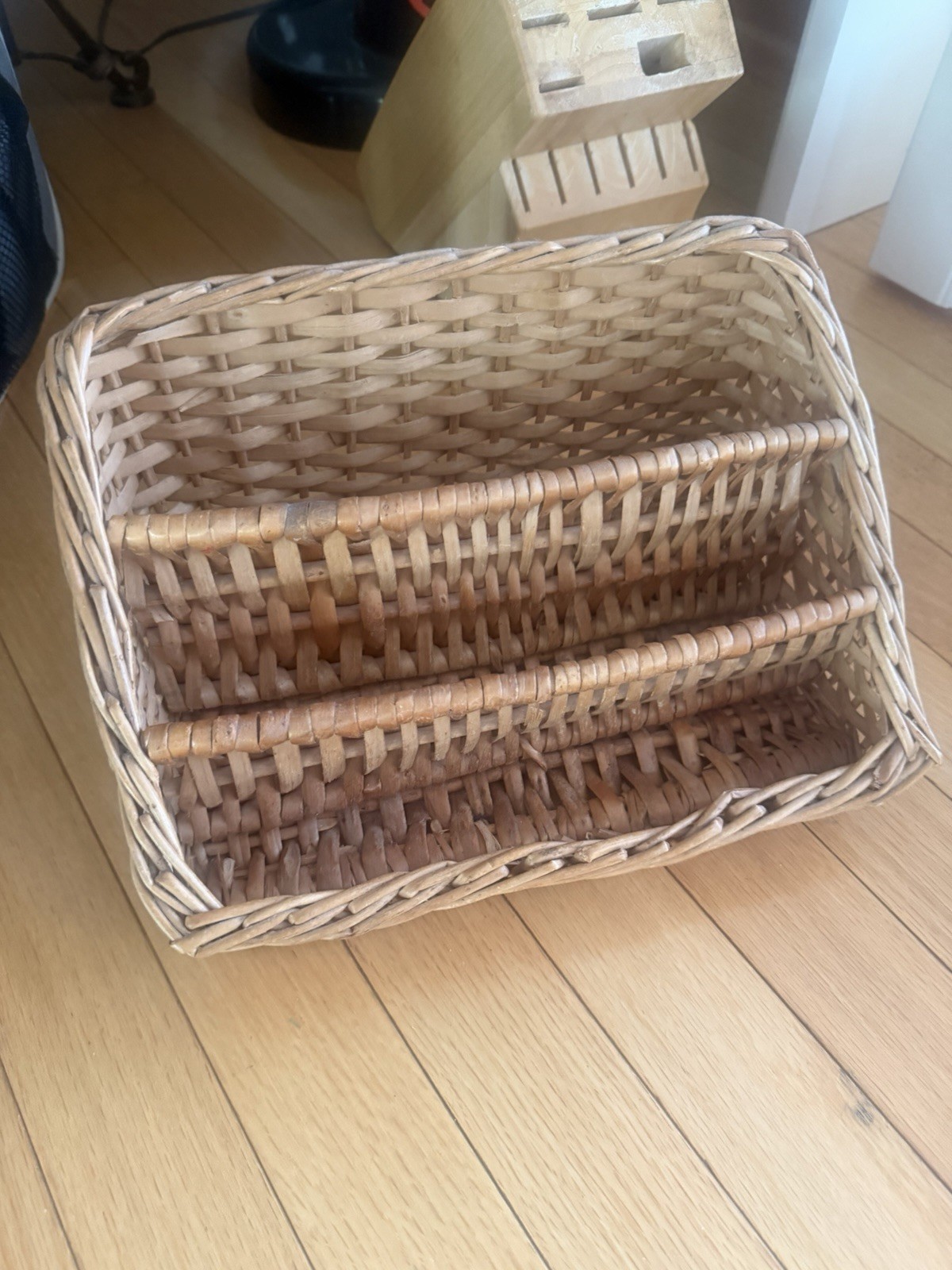Woven Mail Organizer for Desk Countertop, Desktop Mail Holder Sorter Storage