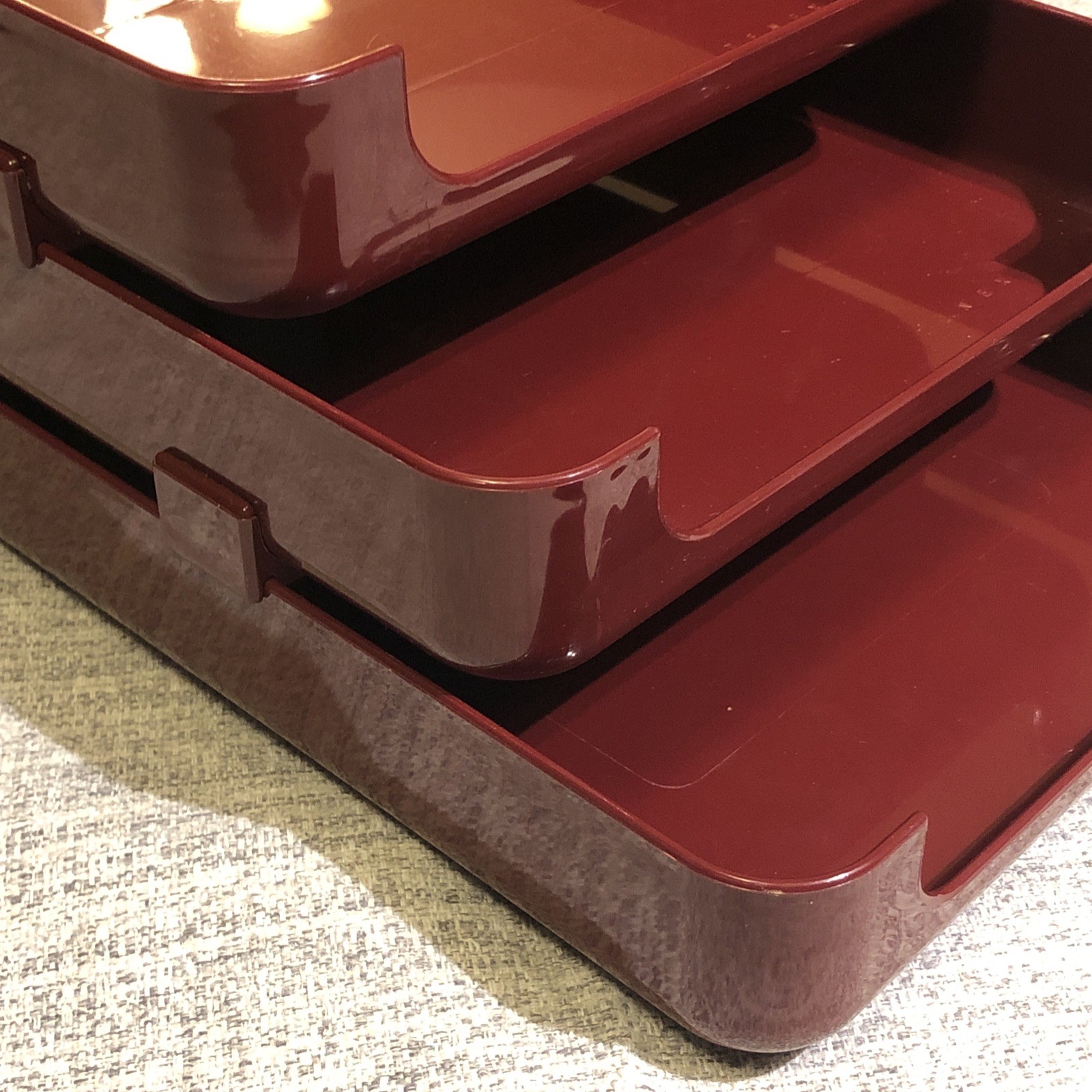 VTG 80s TENEX 200 Class Stacking Legal Size 3 Tier Office Desk Tray Set Burgundy