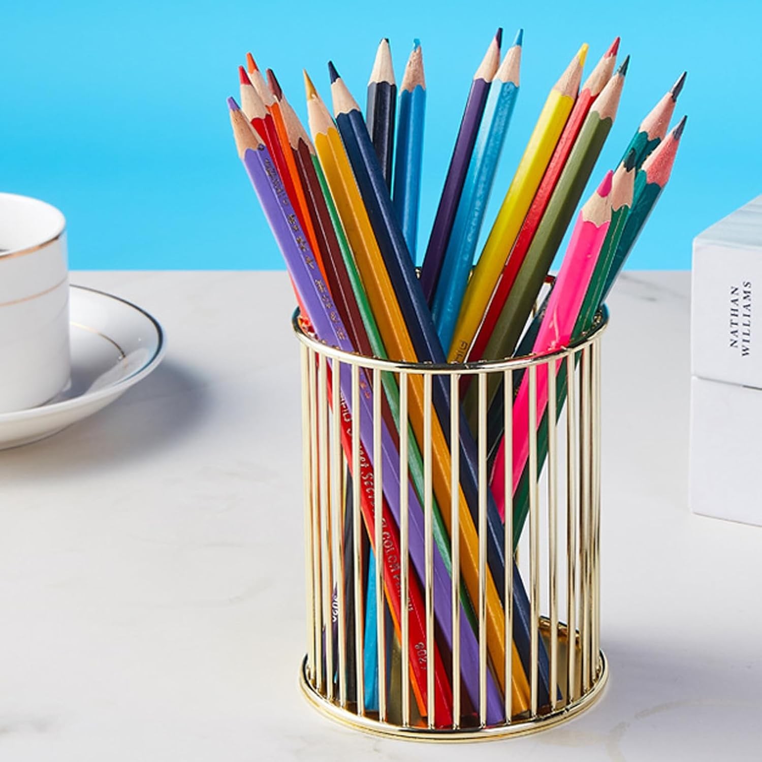 Gold Metal Pen Holder Cup for Desk Makeup Brushes Pencil Holders Home Office Org