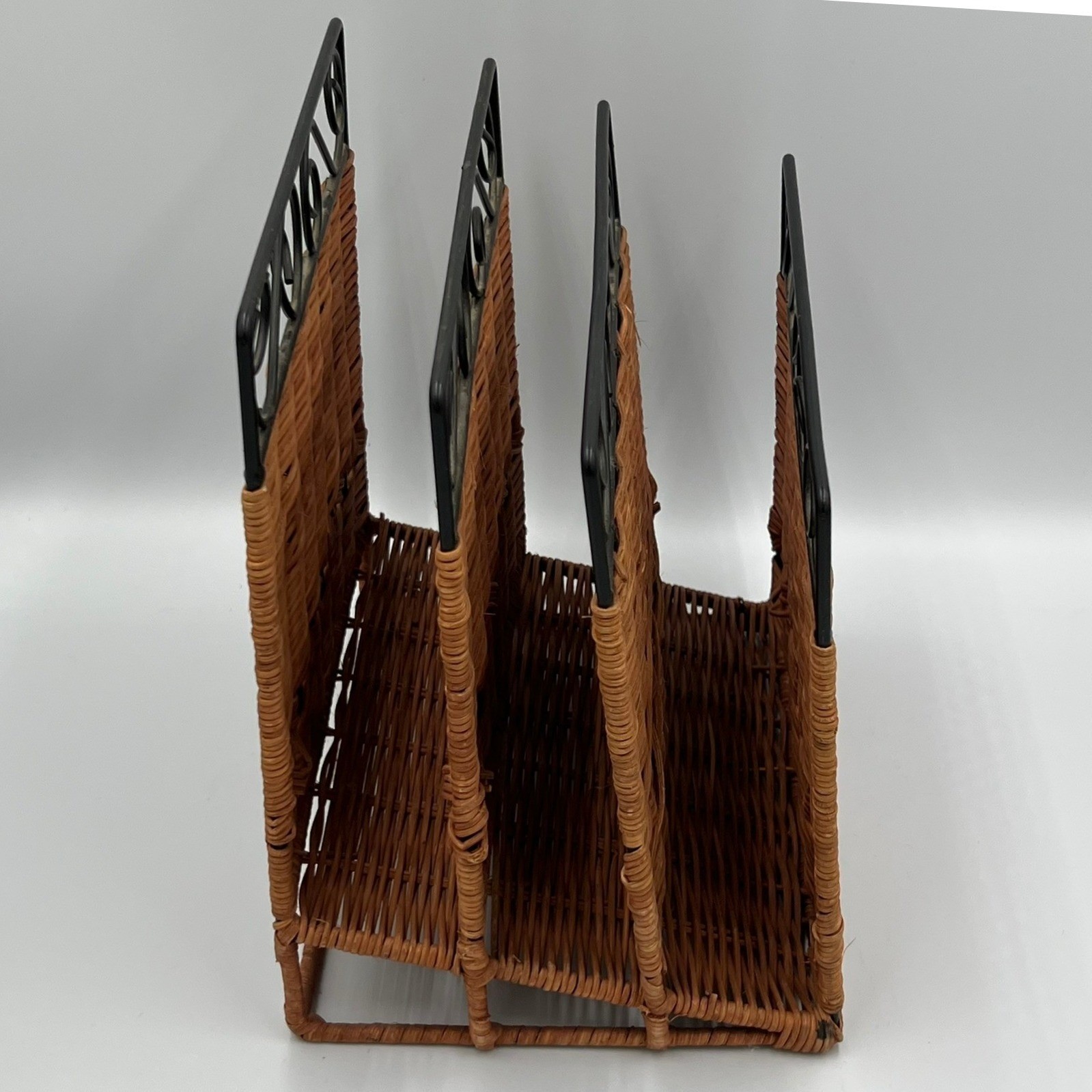 Woven Wicker Metal Scroll Letter Mail Organizer Brown Black Very Good 4-Slot