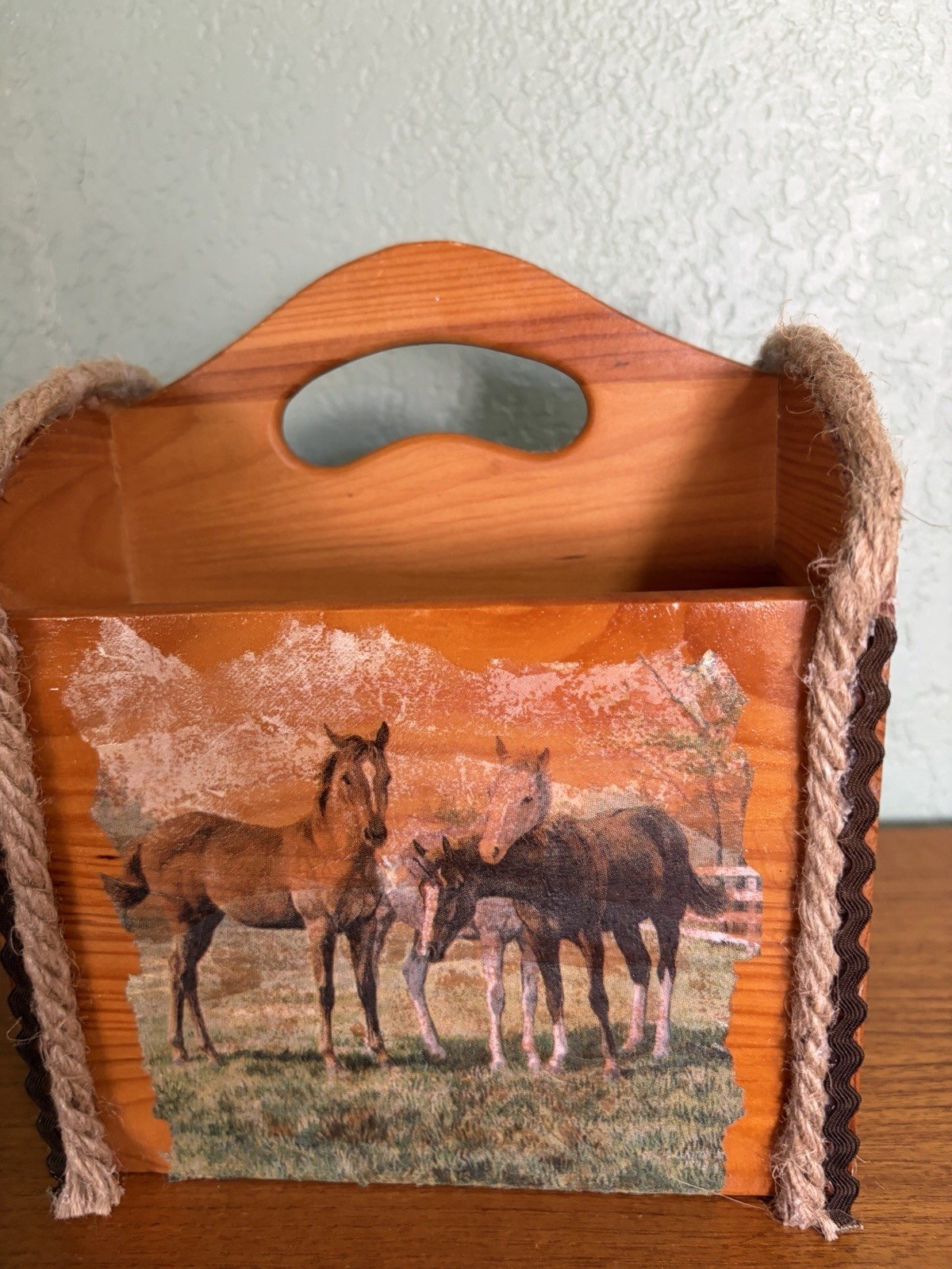 Caddy,Remote Control Organizer Wooden Storage Holder Desk, Horse Decor Horses