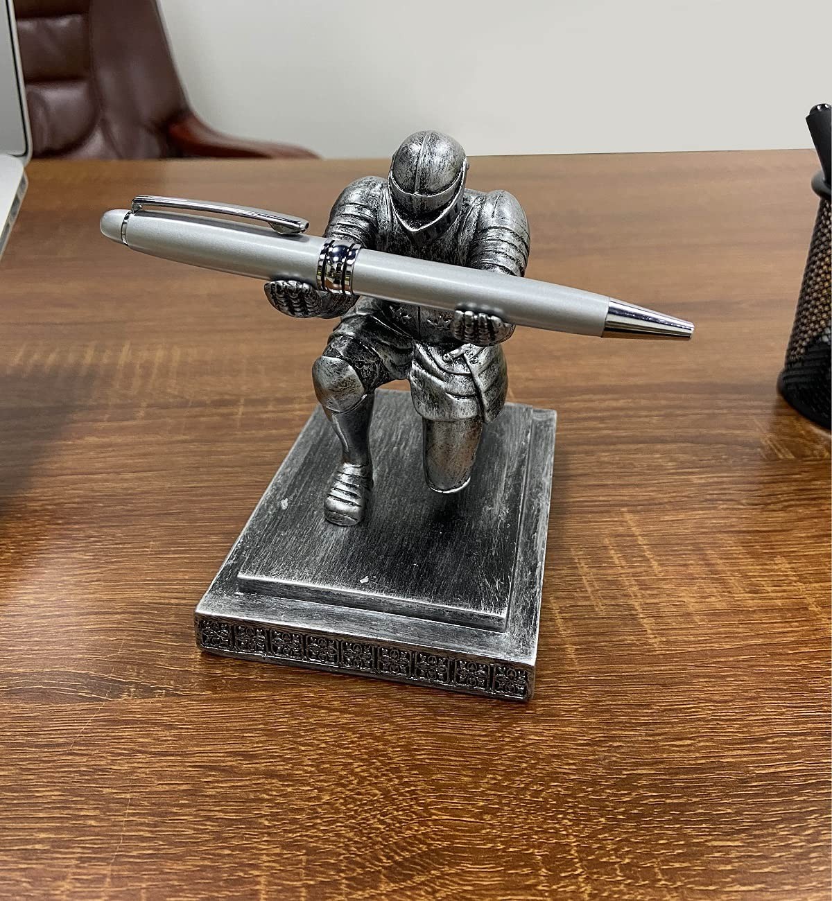Personalized Executive Pen Holder & Stand – Stylish Desk Accessories for Home Of