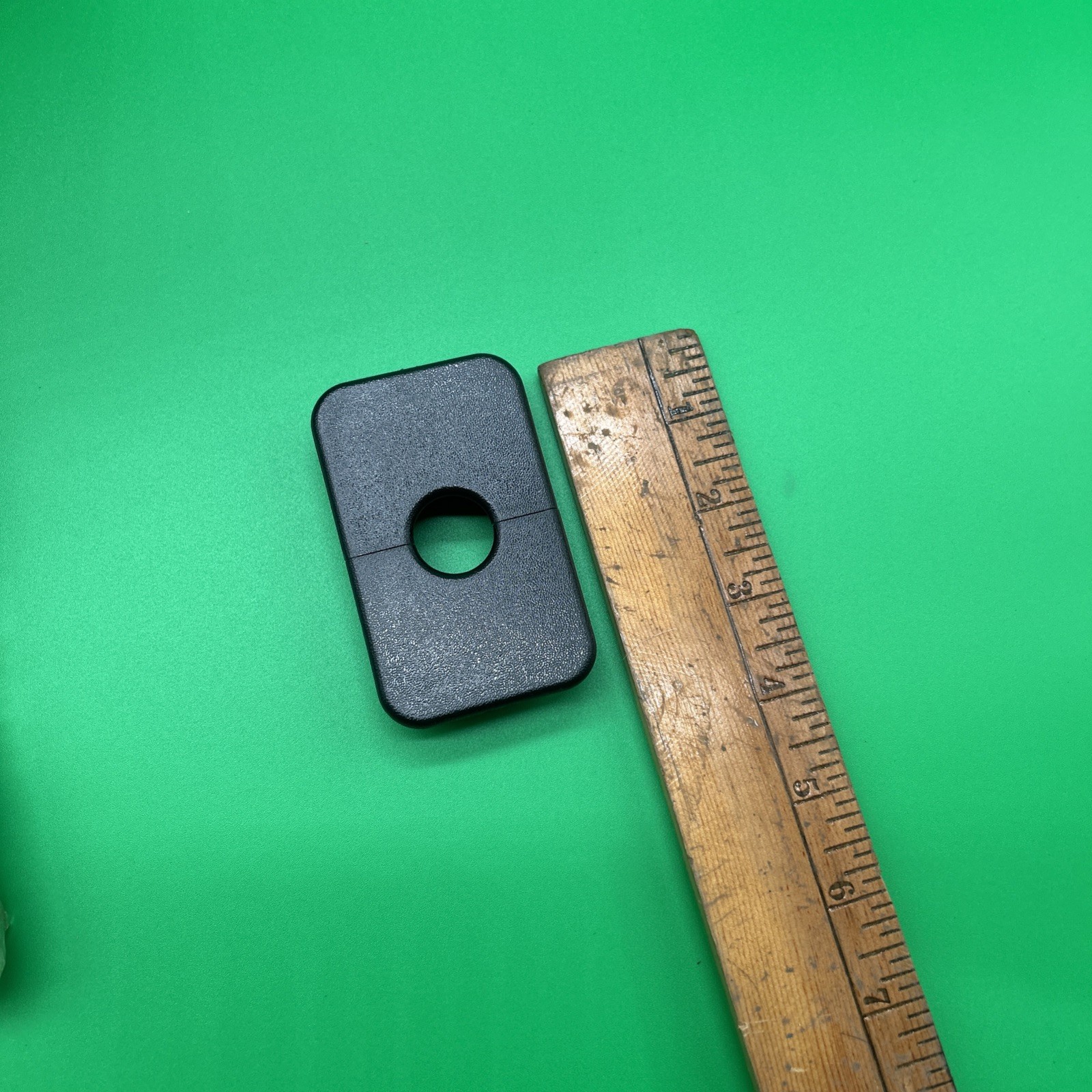Rectangular grommets (REWM-2.125-3.5) 4pcs Black 6.0-6.5 KGS For DIY Desk