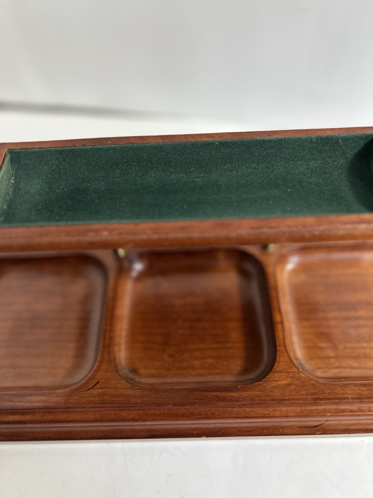 Vintage 1996 Bombay Co. 2 Tier Wooden Desk Organizer With Brass Corners