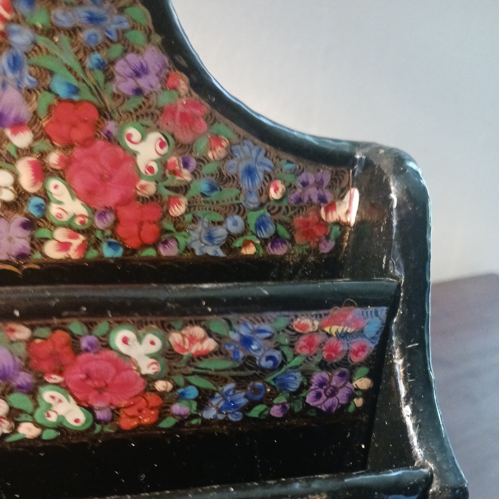 Vintage Wooden Letter and Document Organizer – Hand-Painted Floral Design