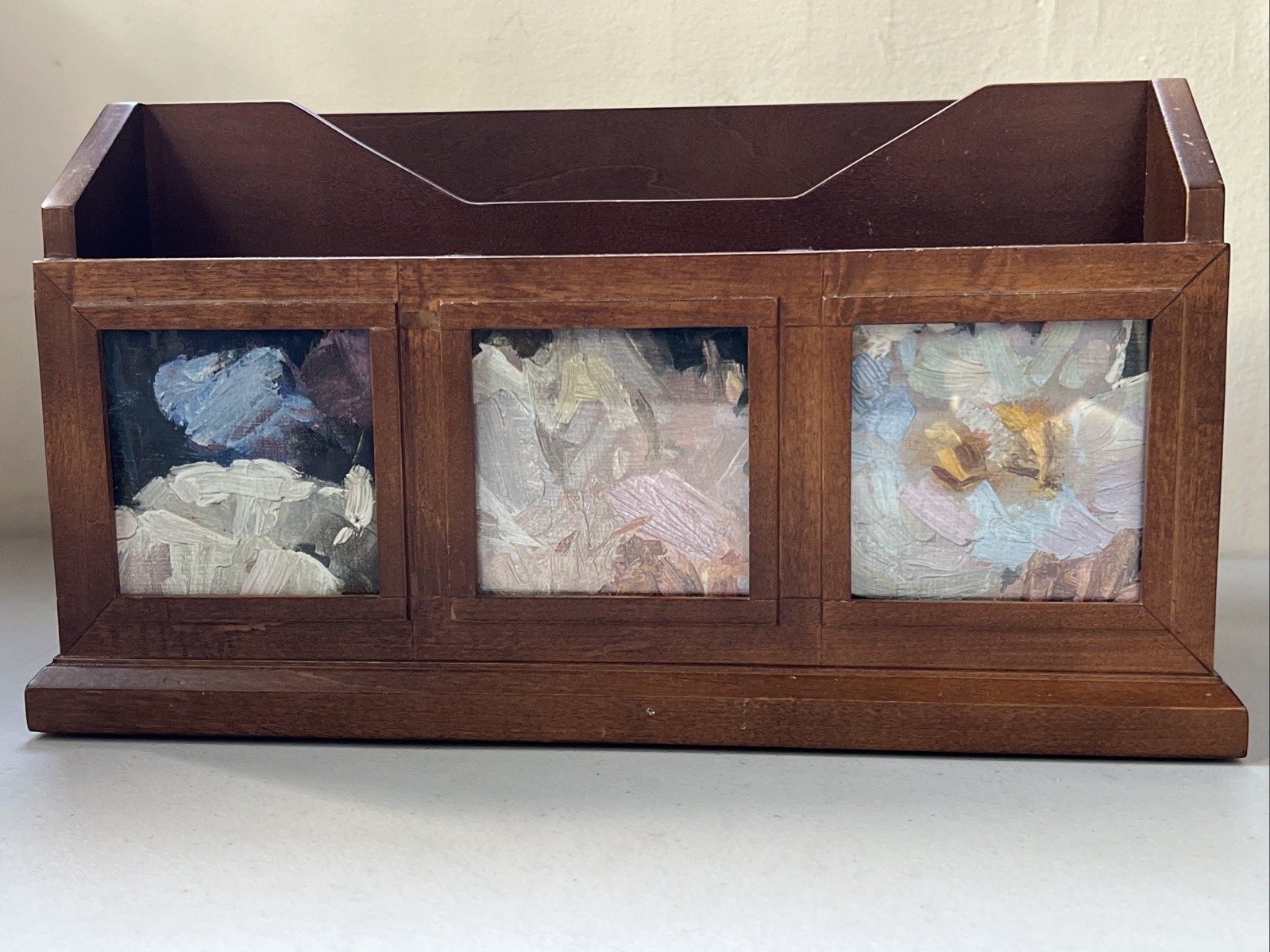 Vtg Bedford Pottery Barn Wood Desktop Organizer Mail File w/ 3 Floral Art – 13″