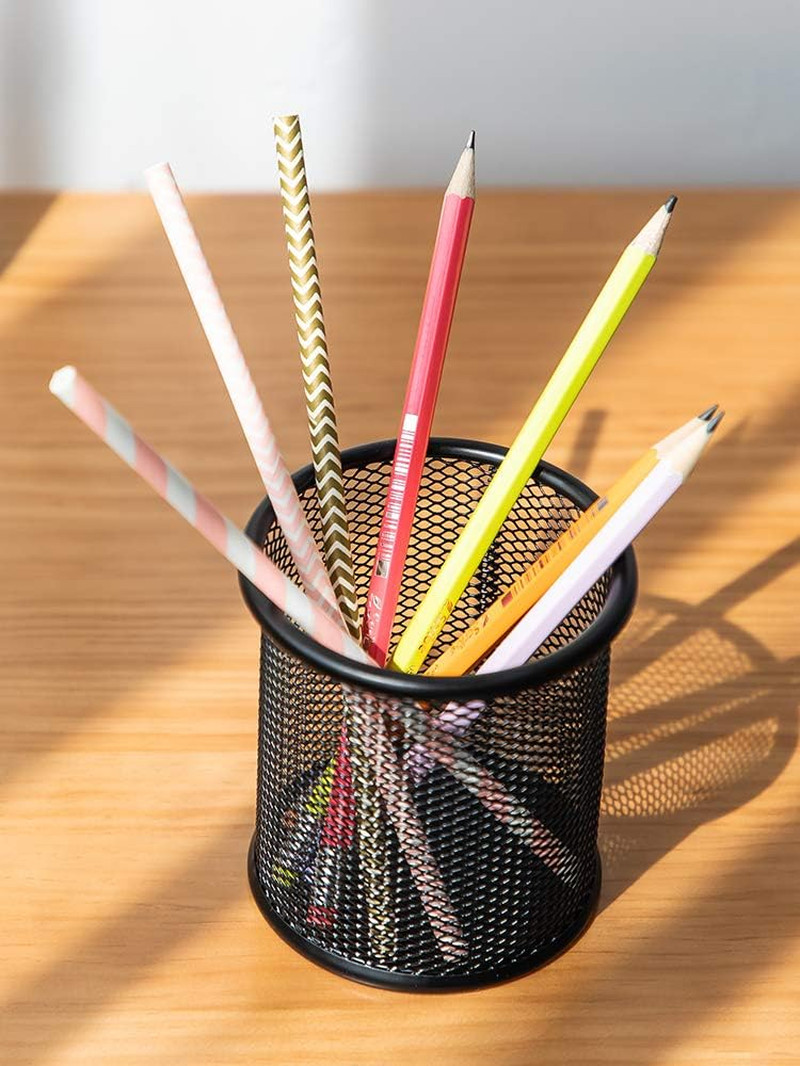 HSYMQ Black Pen Holder Cup for Desk, Pencil Cup Holder, Black Wire Mesh Pen Cup