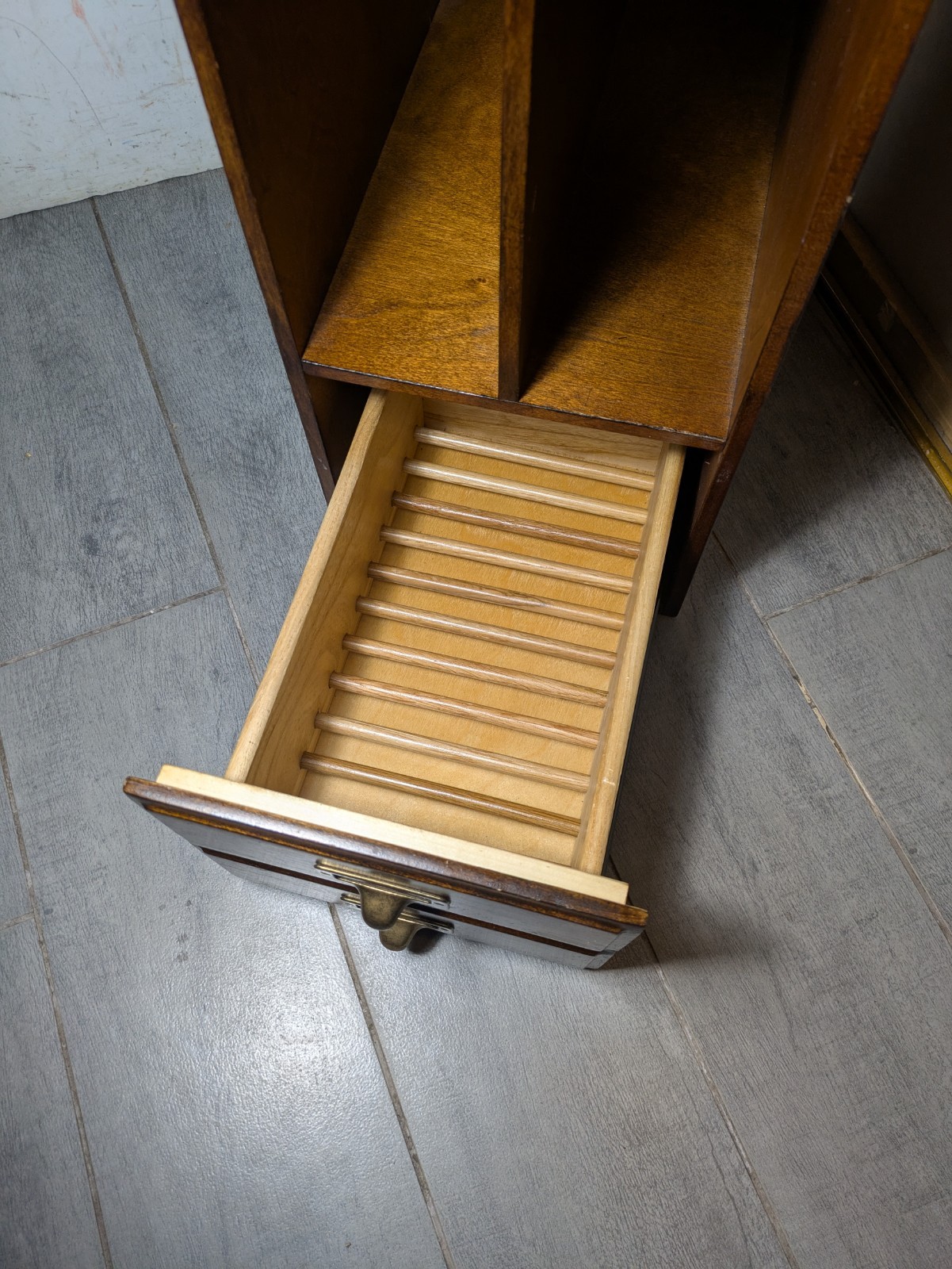 Vintage Wood Desktop Library Organizer Index Card Letter File Box Cabinet Drawer