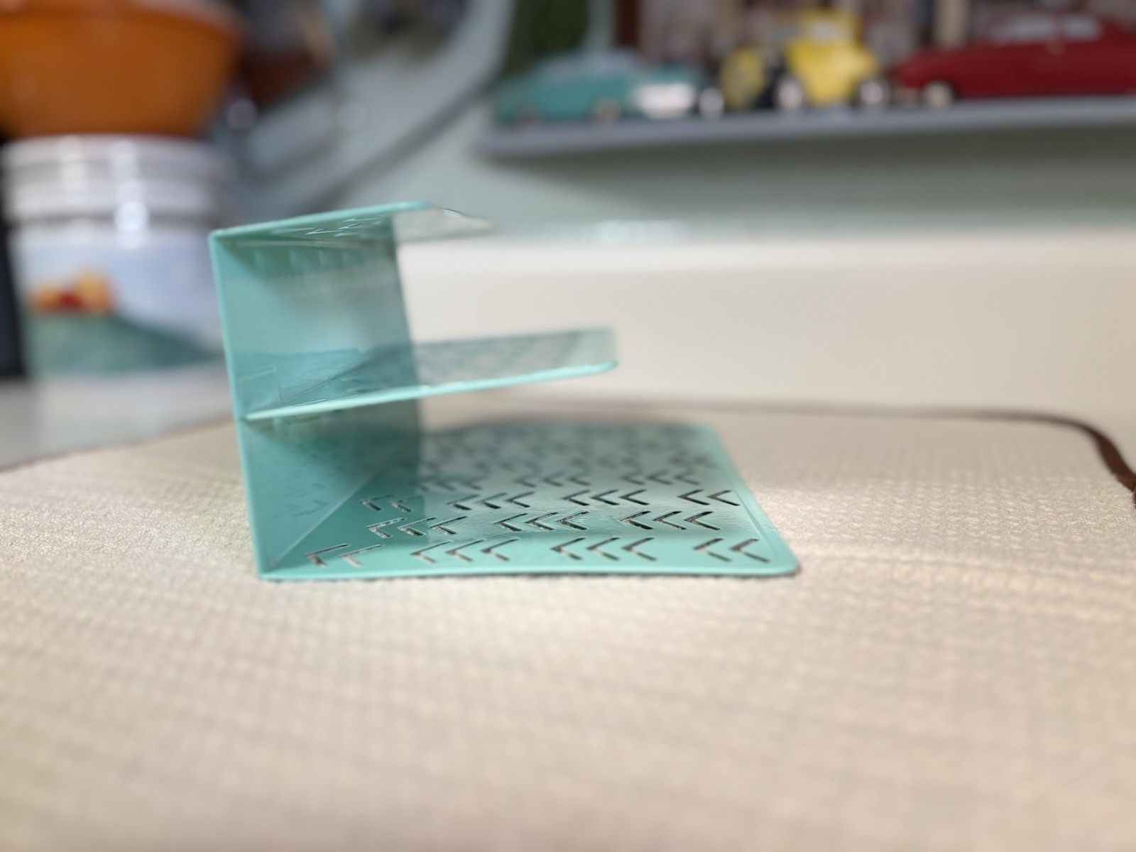 Aqua/Teal Metal Desktop Organizer 3-Slot Letter Mail Paper Holder Chevron