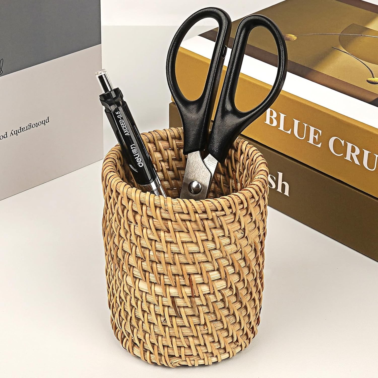 Wicker Rattan Pencil Holder Cylindrical Desk Organizer Cup Natural Brown Office
