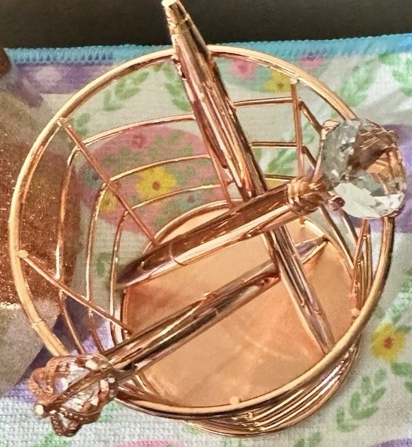 Pen And Storage Holders. Rose Gold