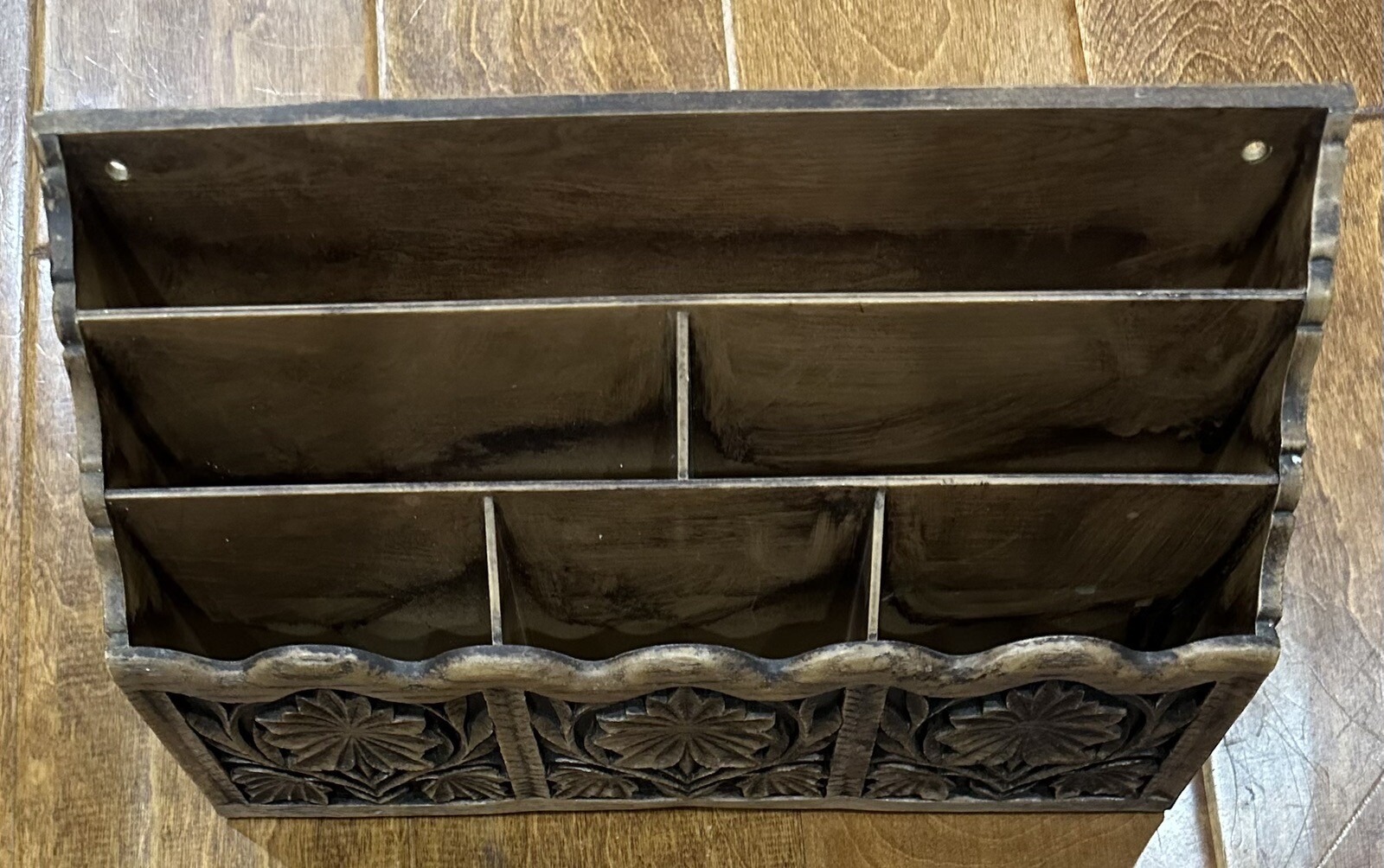 Lerner Desk/Wall Organizer Faux Wood 3 Tiers 6 Slots