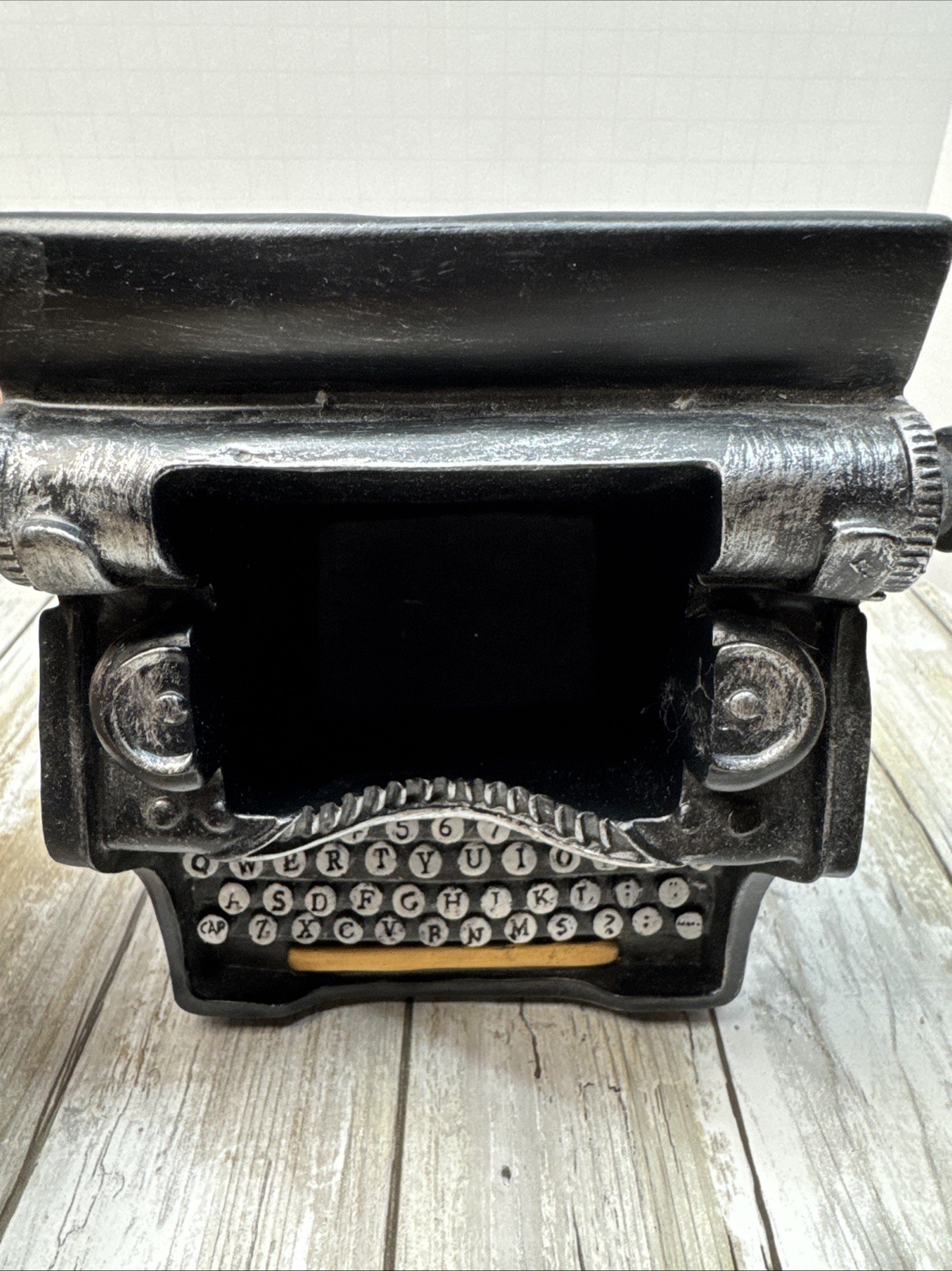 Decorative Typewriter Retro Pencil Holder Desk Office Decor Remote Holder Gift