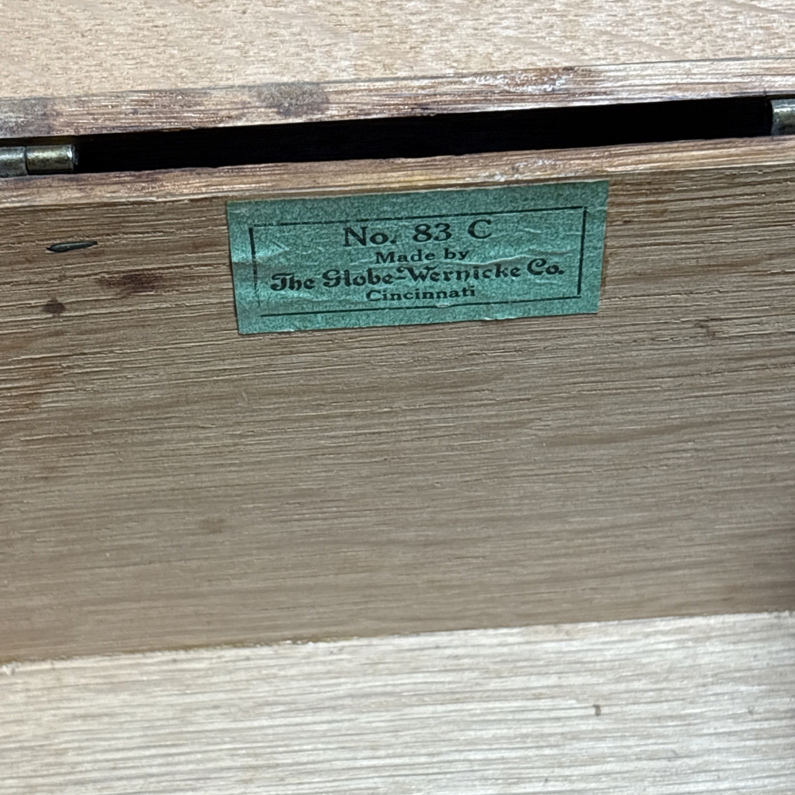 Vintage Globe Wernicke Oak Wood File Recipe Index Box #83-C Dovetailed Corners