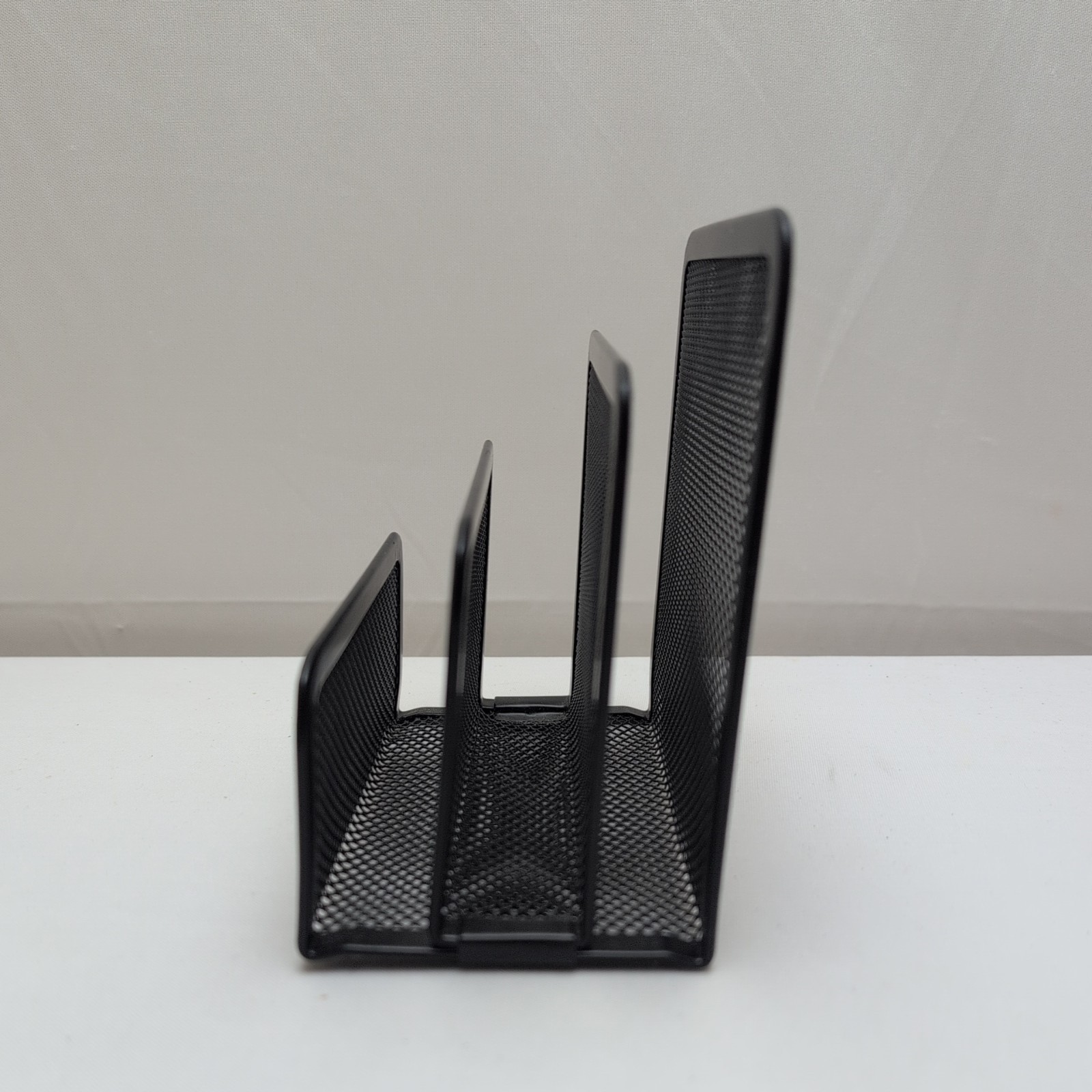 4 Compartment Wire Mesh Letter Holder Matte Black Perfect