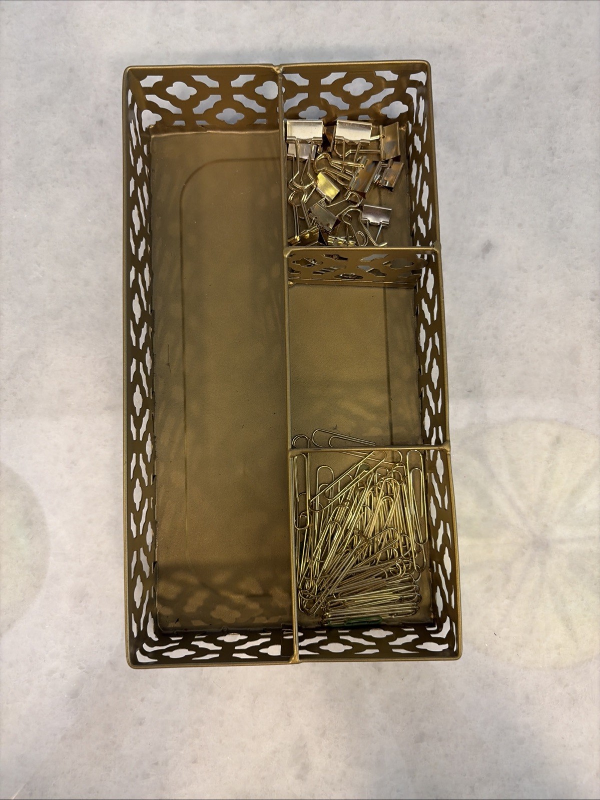 Gold Desk Organizers Paperclips Binder Clips & Swingline White Gold Stapler Set