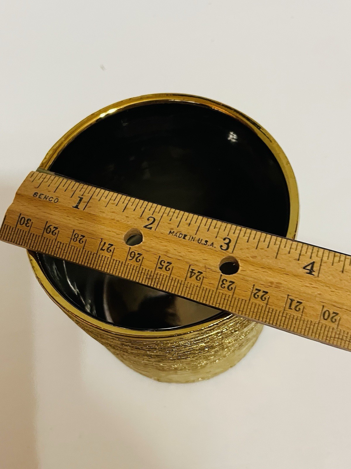 Gold Etched Ceramic Pencil Holder Vase 4 x 3.5 Inch Desk Organizing Office Decor