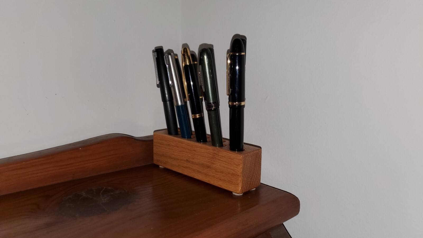 Wood 10 Pen Holder, Natural Color