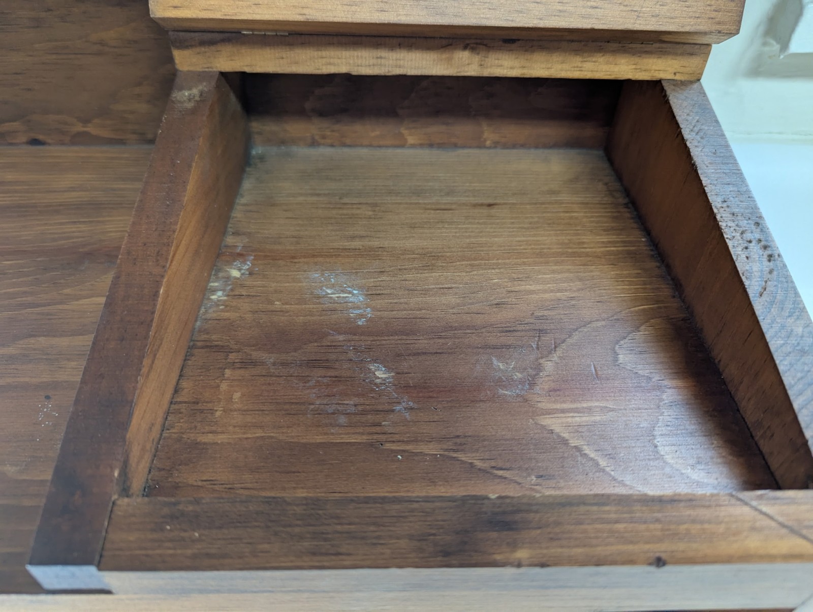 Vintage Hand-Crafted Solid Wood Tabletop Organizer Message Station w/ Mirror