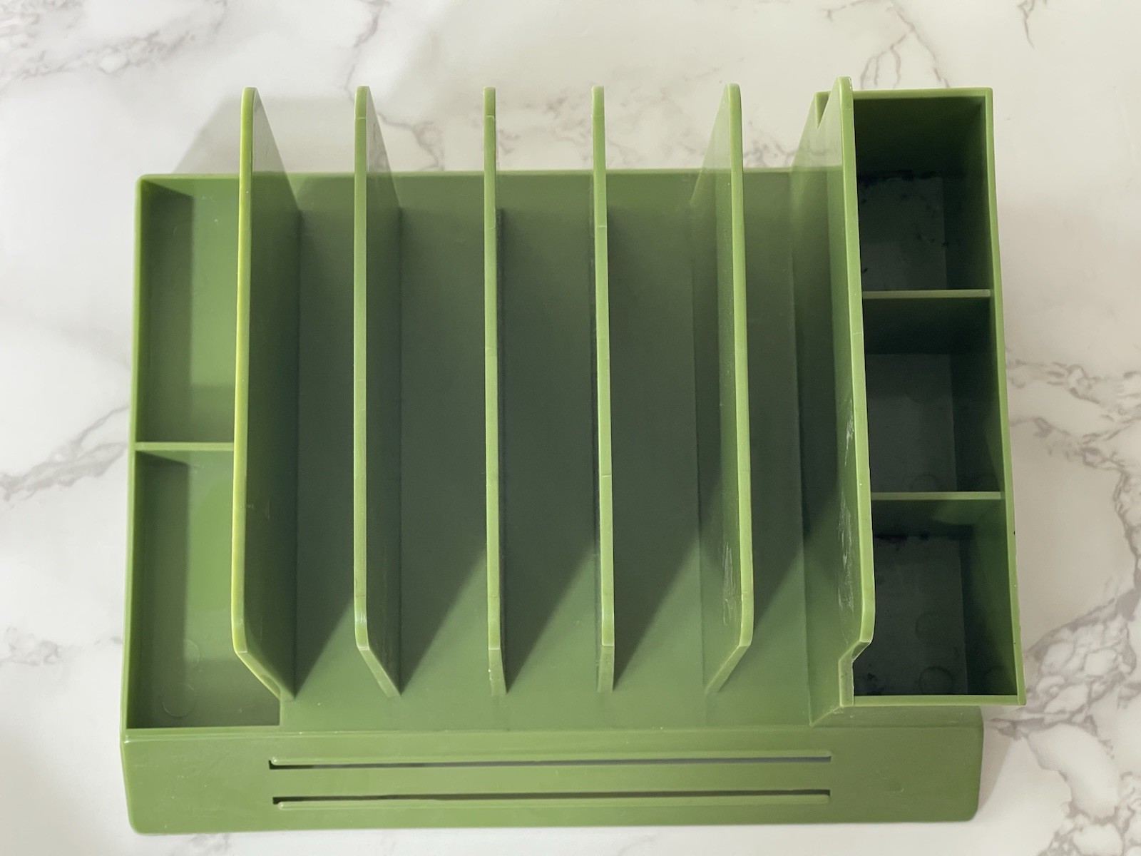 VTG Max Klein Desk Organizer Avocado Green V-87 Letter Pen Holder