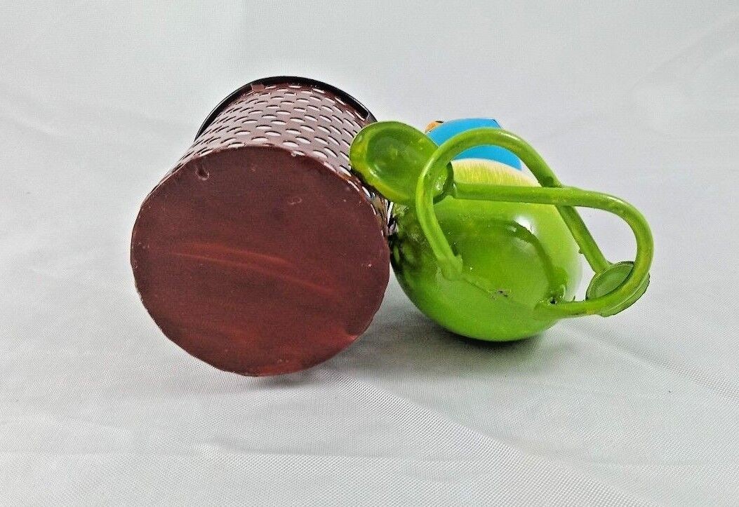 Handmade Painted Happy Frog Pen Holder: Whimsical Desk Organizer