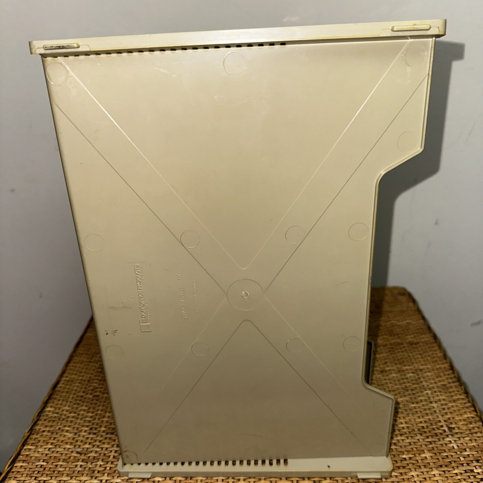 Vintage 1968 Eldon Office Products Stackable Desk Letter Paper Tray 4 Tier Tan